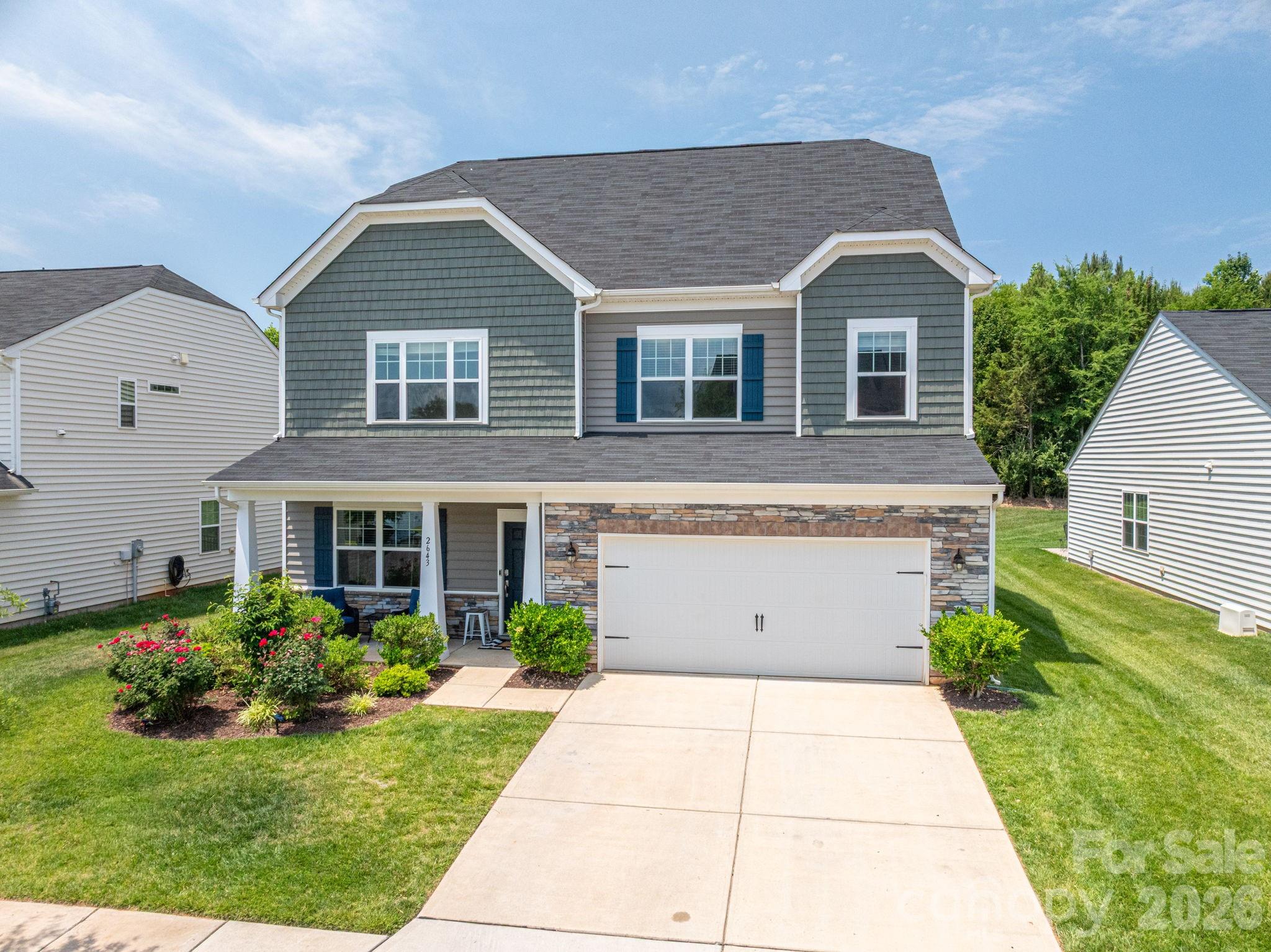 2643 Swamp Chestnut Oak Drive Property Photo 3