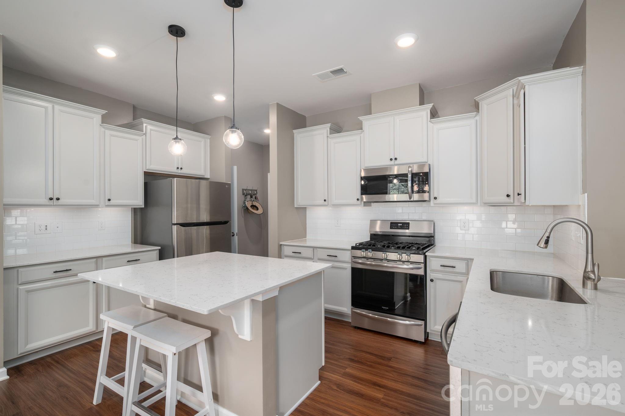2643 Swamp Chestnut Oak Drive Property Photo 16