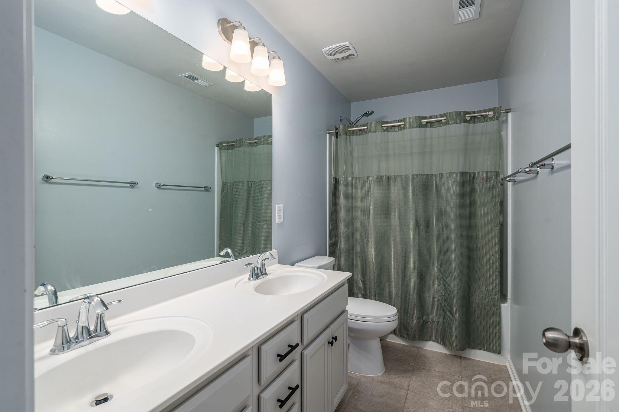 2643 Swamp Chestnut Oak Drive Property Photo 29