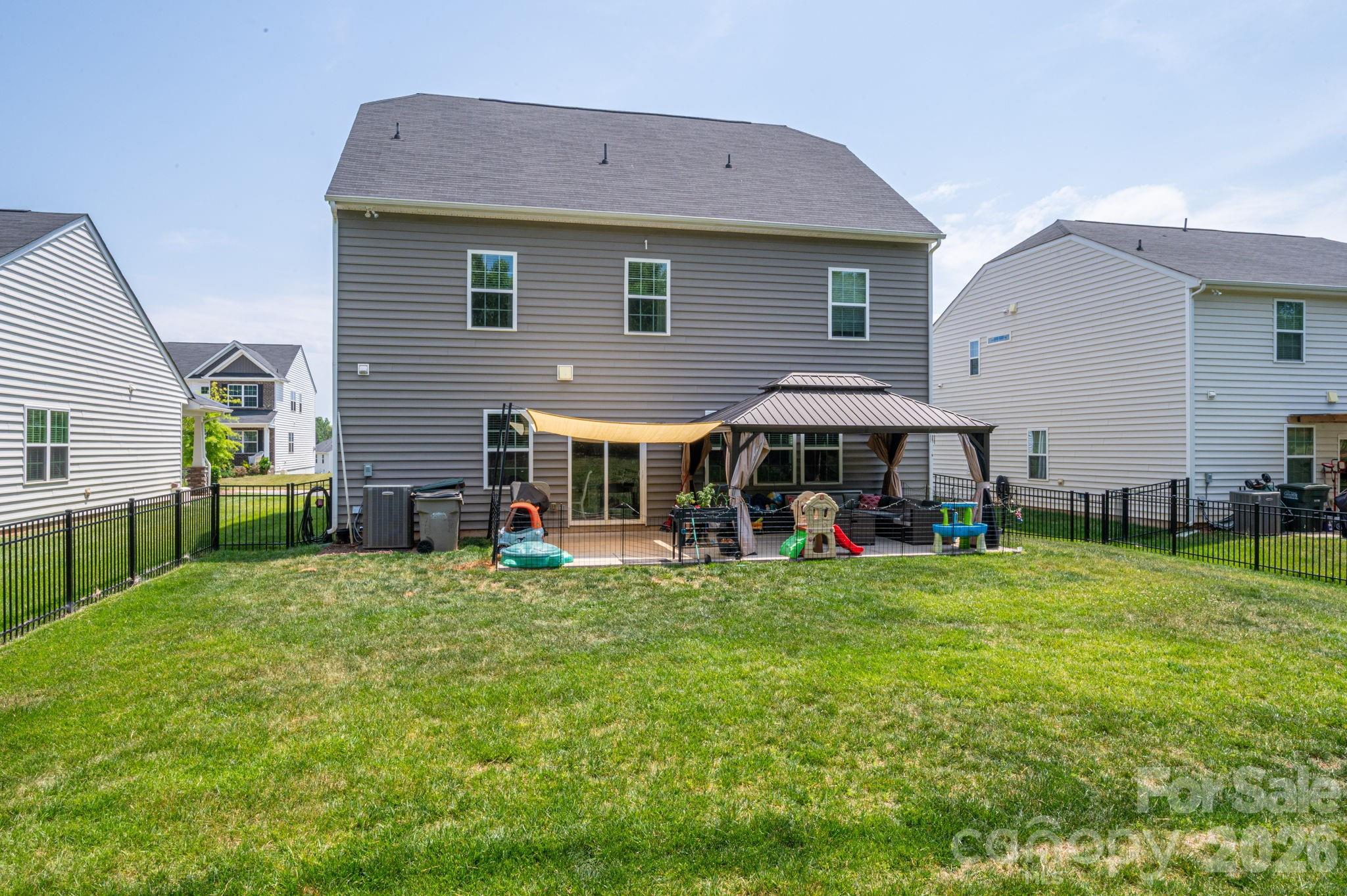 2643 Swamp Chestnut Oak Drive Property Photo 37