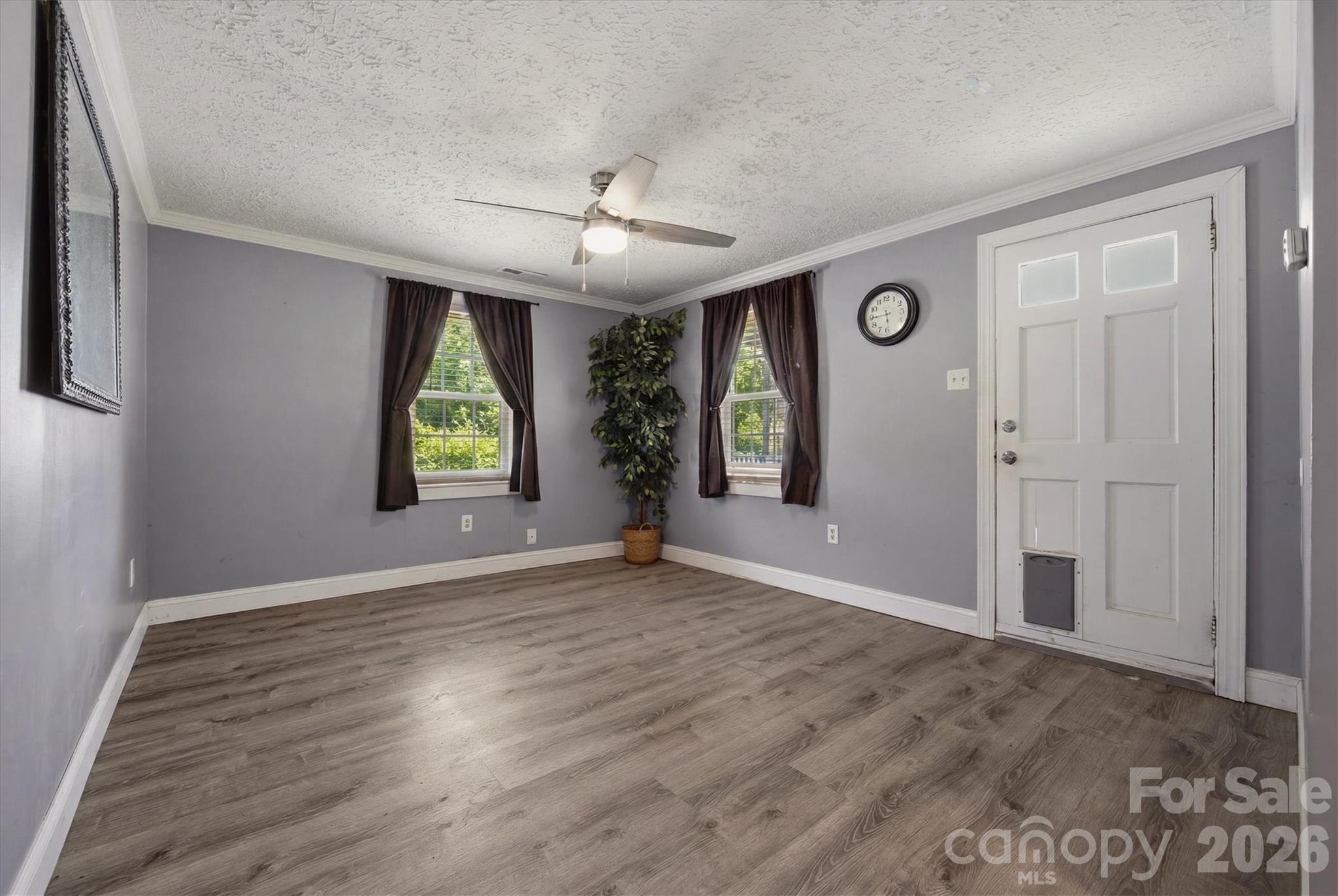 43 N Highland Avenue Property Photo 6