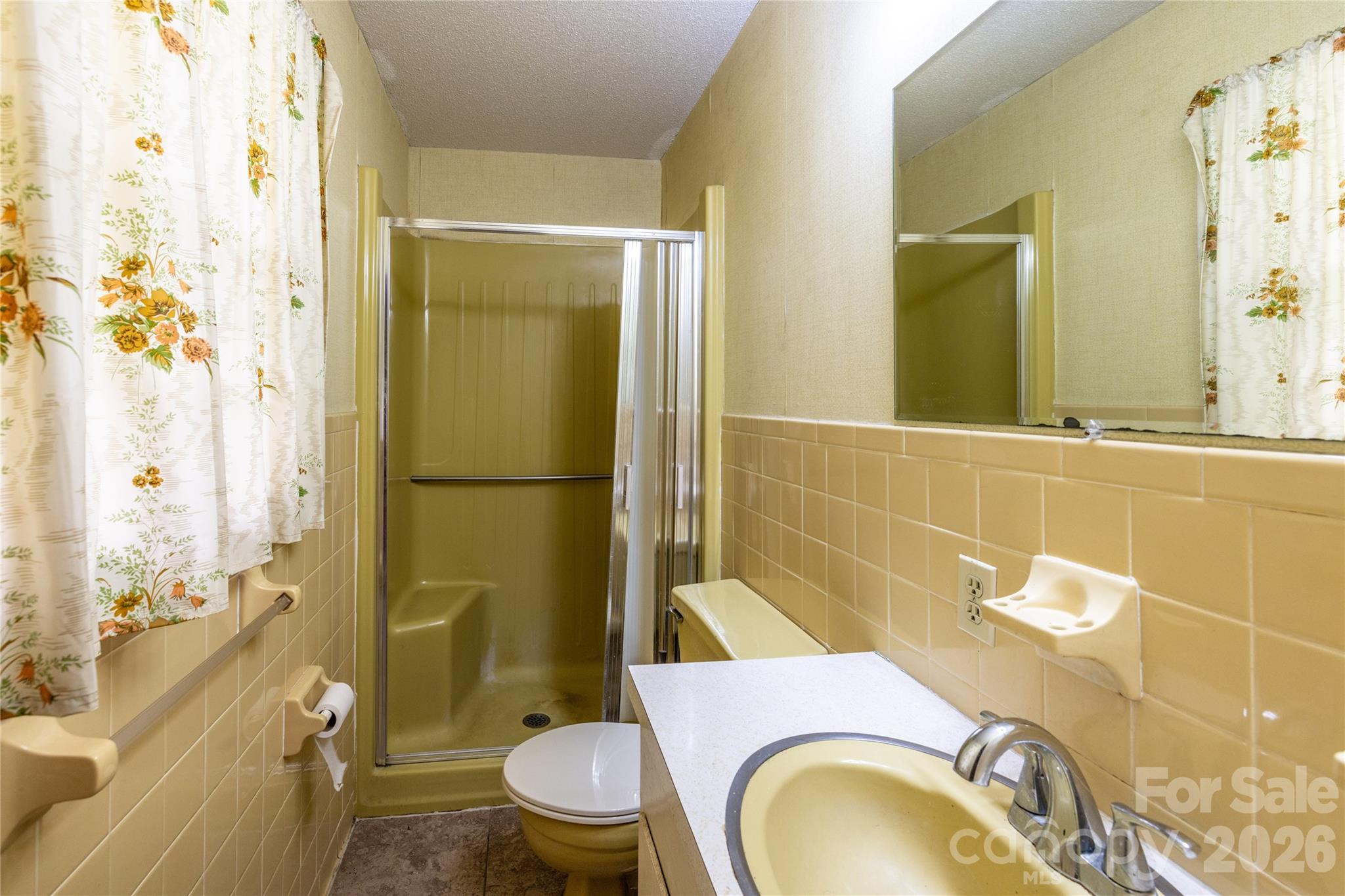 2209 Woodhurst Lane Property Photo 22