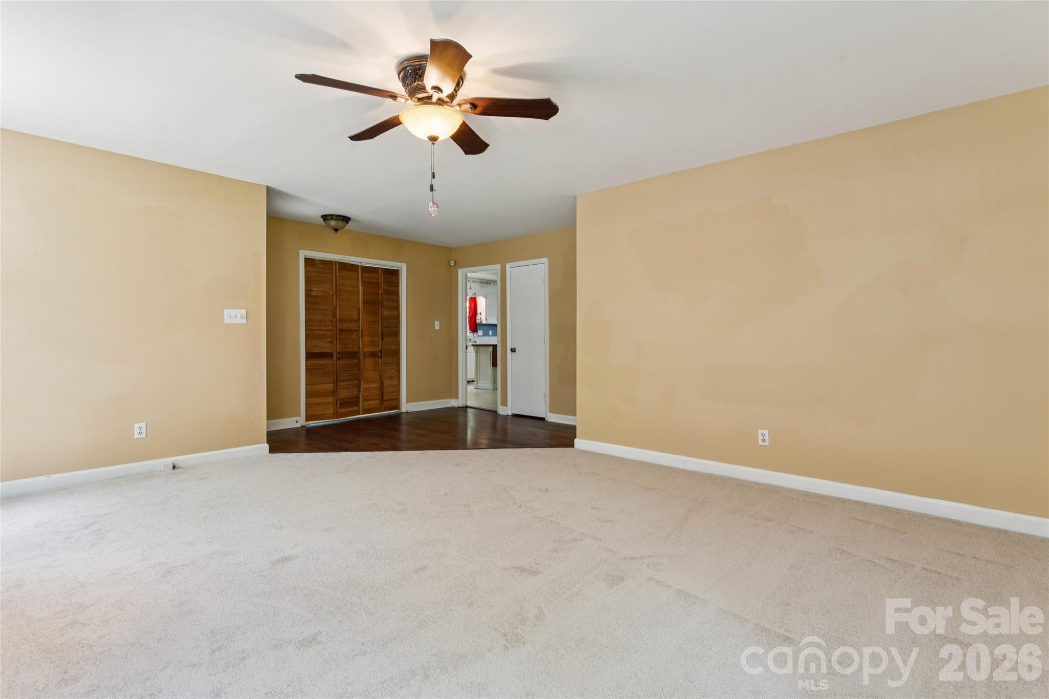 10219 Mountain Apple Drive Property Photo 15
