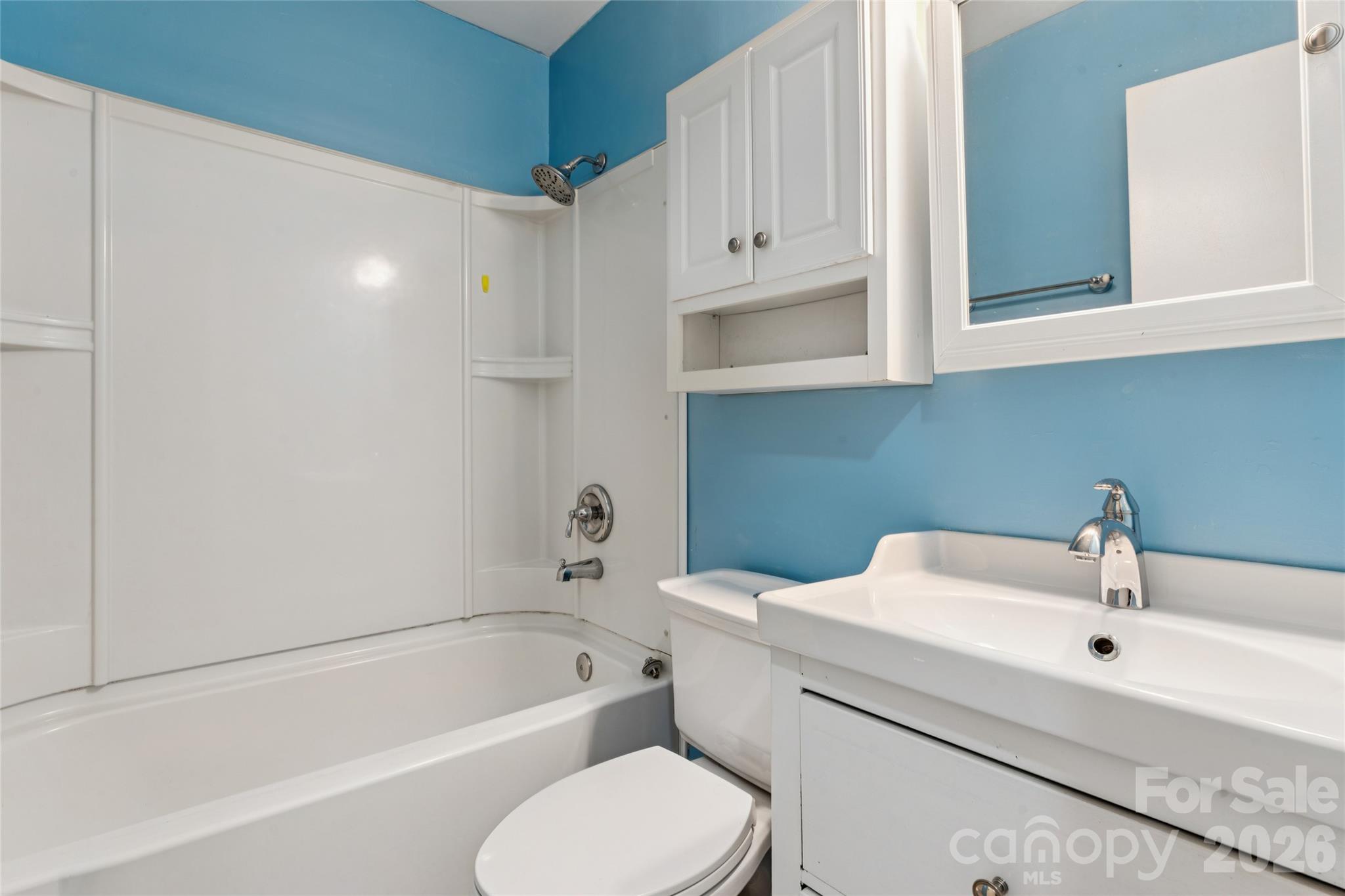 10219 Mountain Apple Drive Property Photo 27
