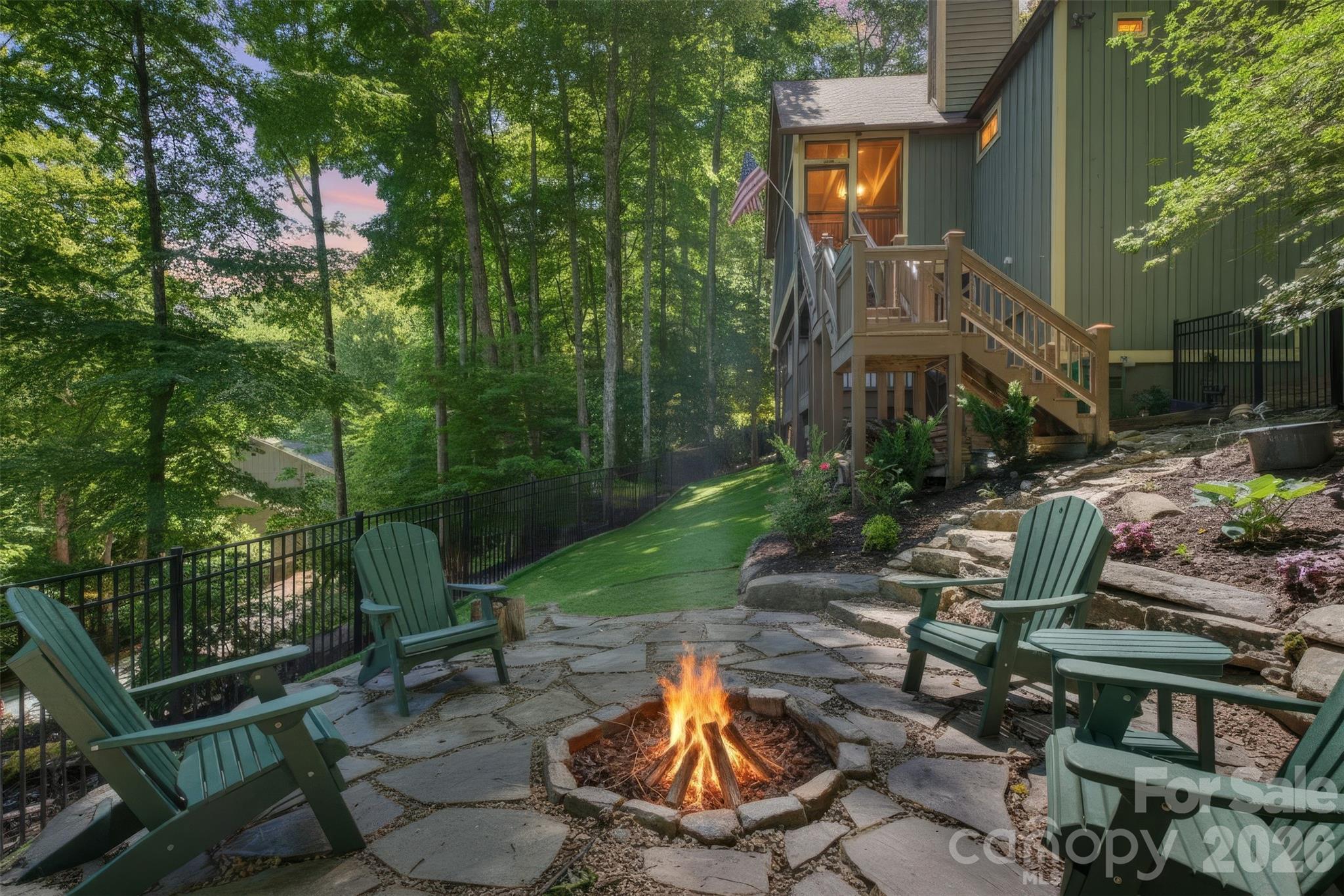 325 Hedgewood Drive Property Photo 1