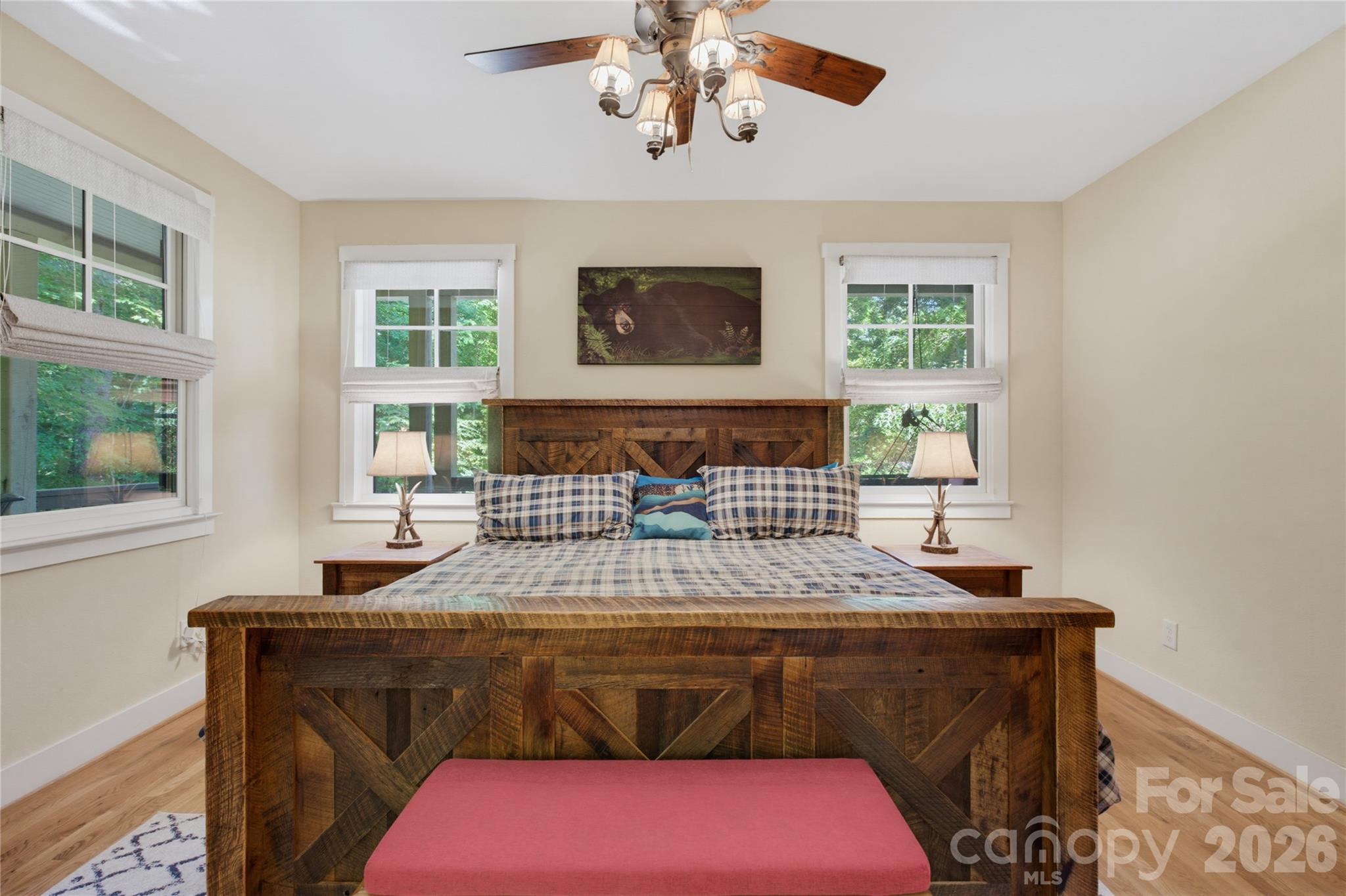 325 Hedgewood Drive Property Photo 12