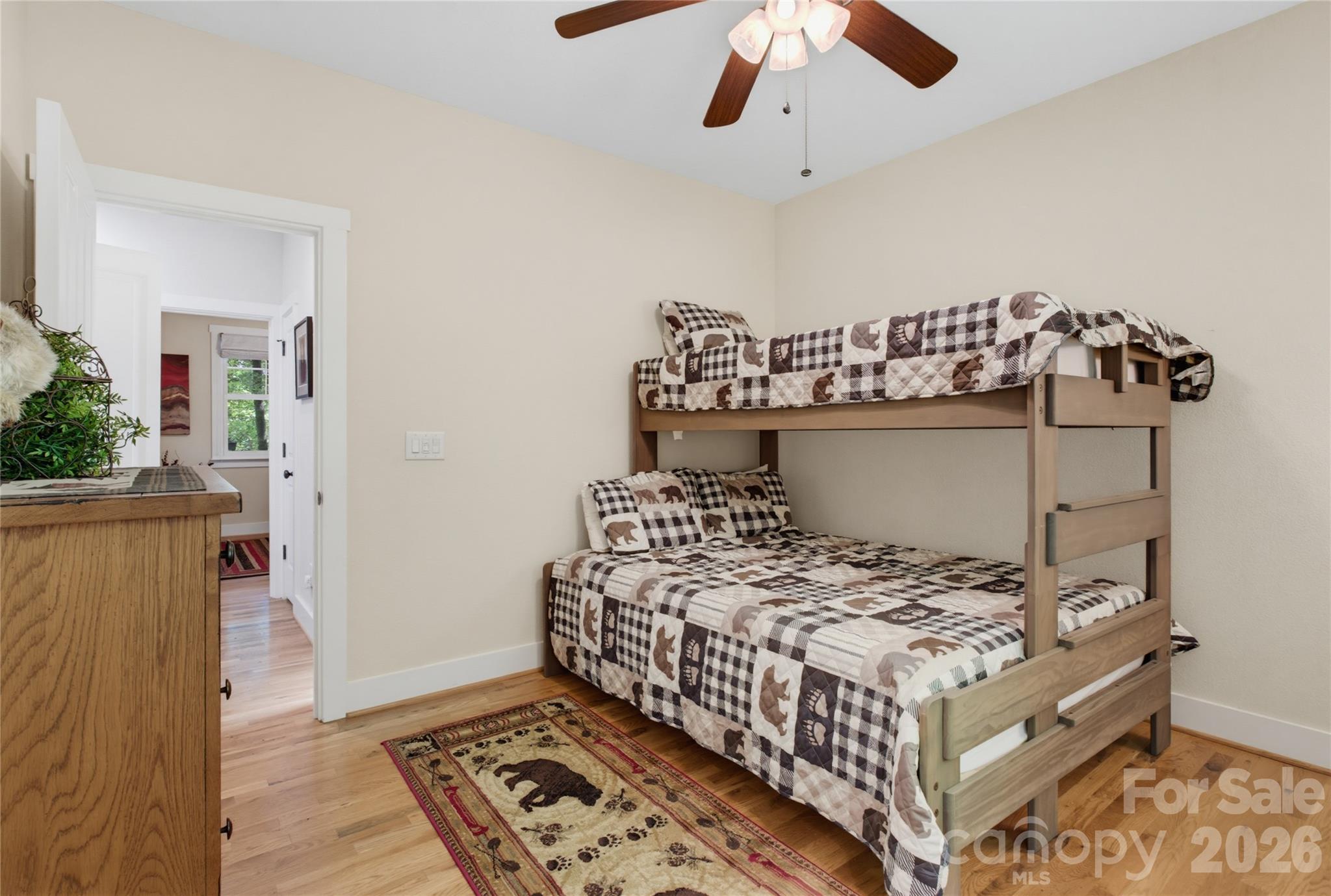 325 Hedgewood Drive Property Photo 16