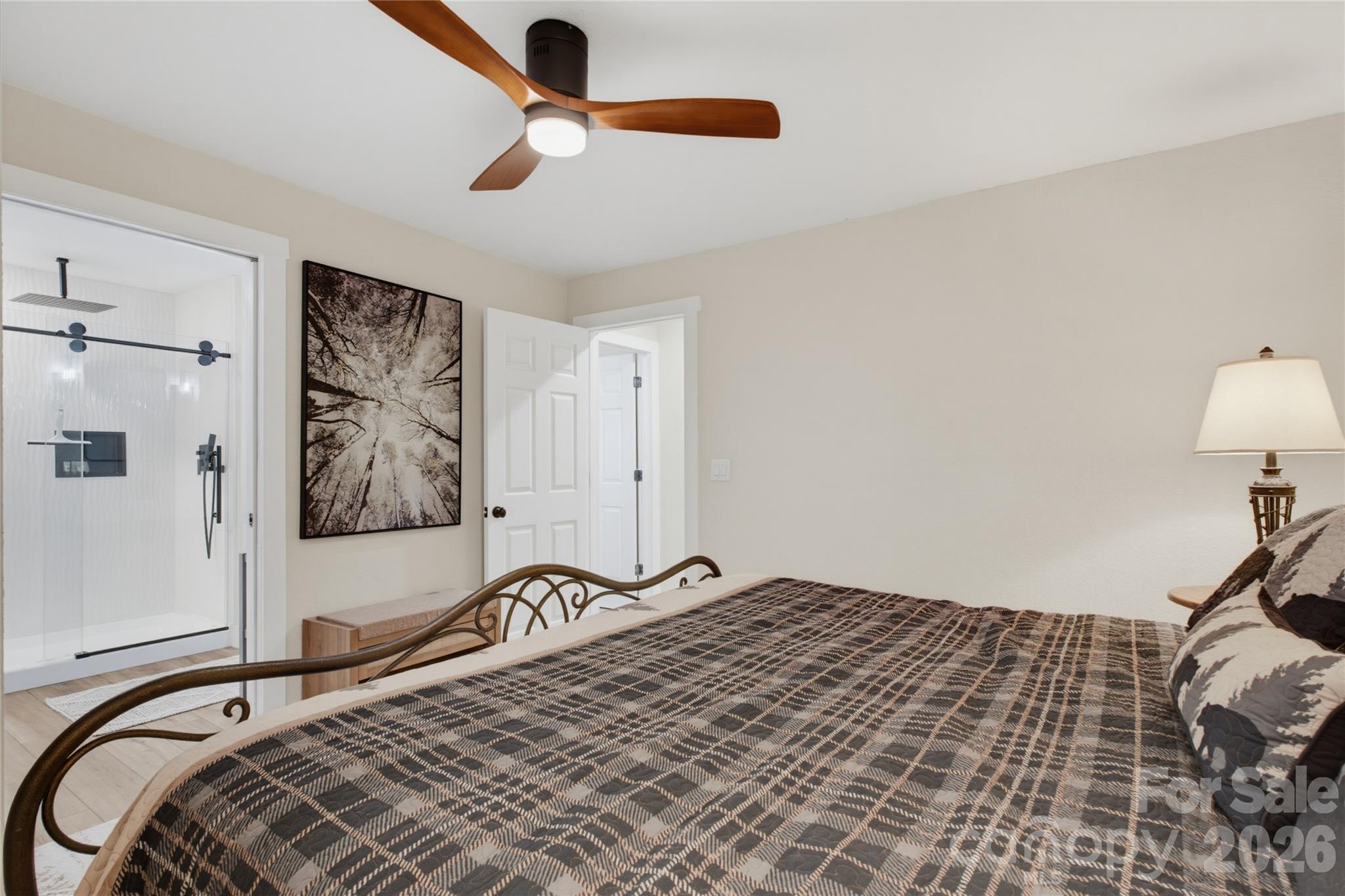 325 Hedgewood Drive Property Photo 33
