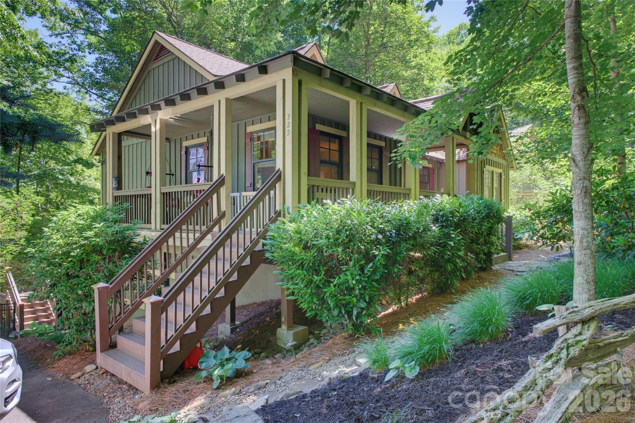 325 Hedgewood Drive Property Photo 41