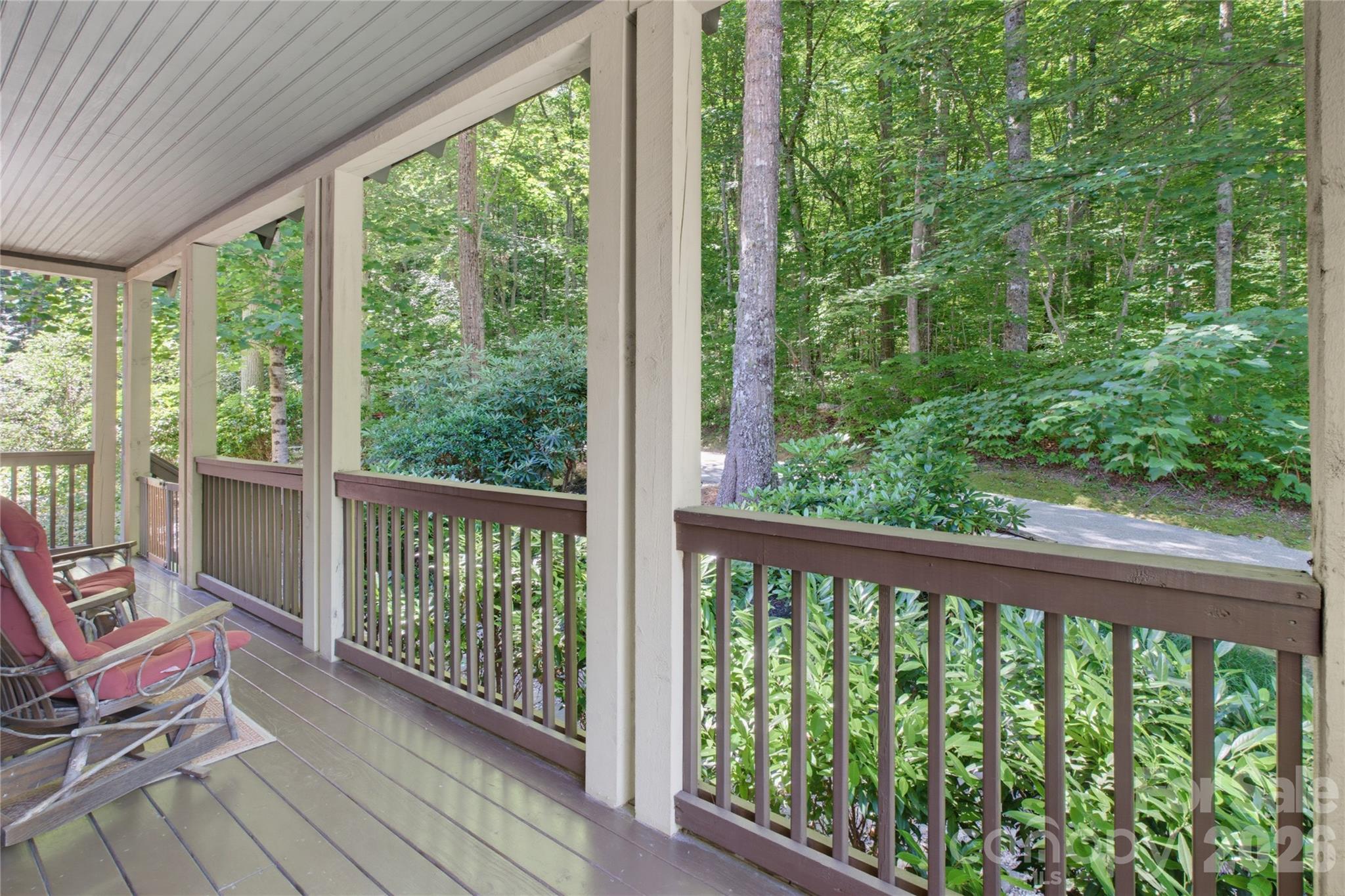 325 Hedgewood Drive Property Photo 45