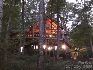 325 Hedgewood Drive Property Photo 47