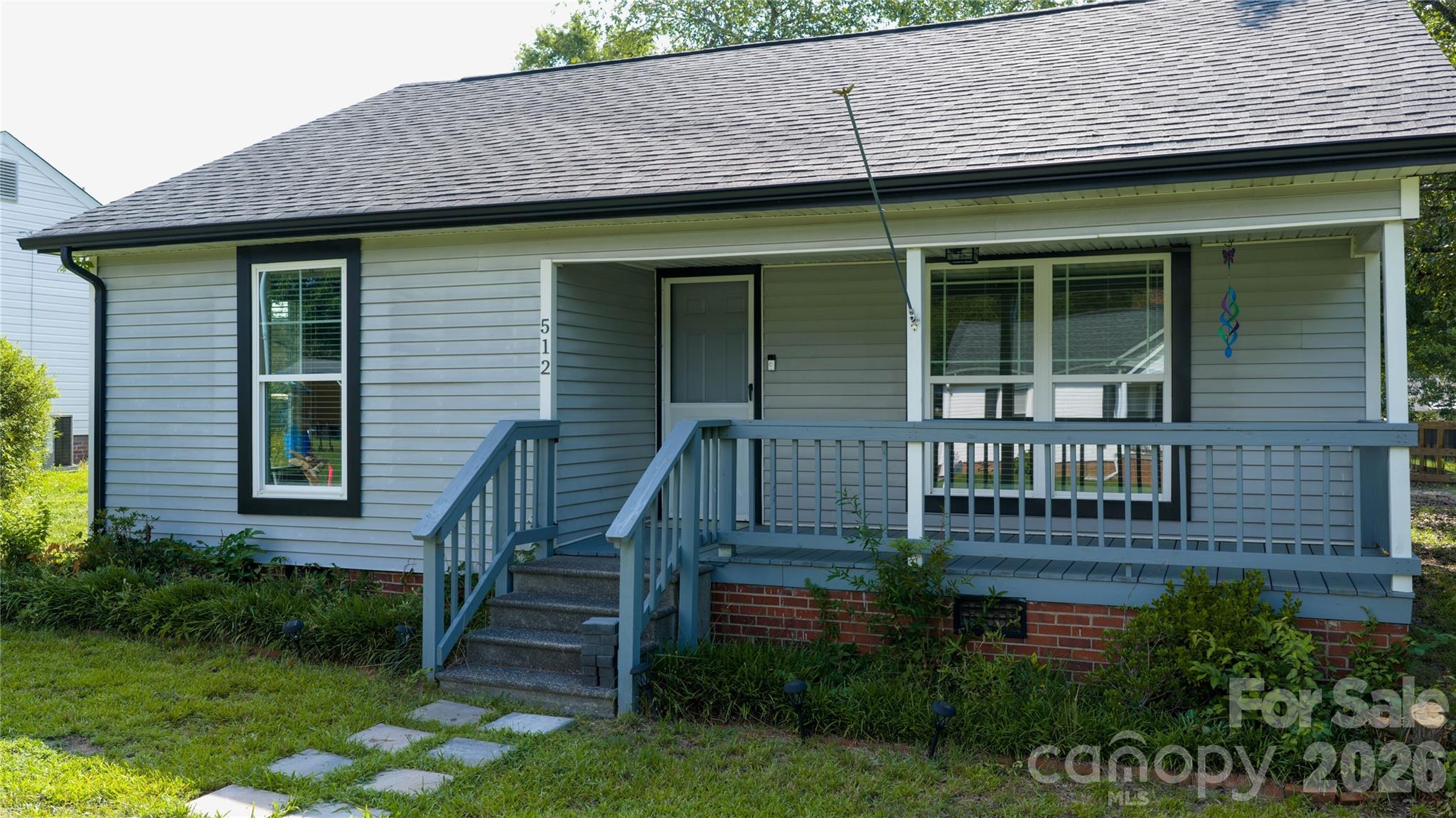 512 Florence Avenue Property Photo 2