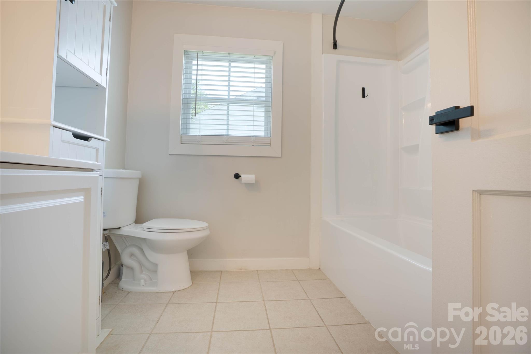 512 Florence Avenue Property Photo 13