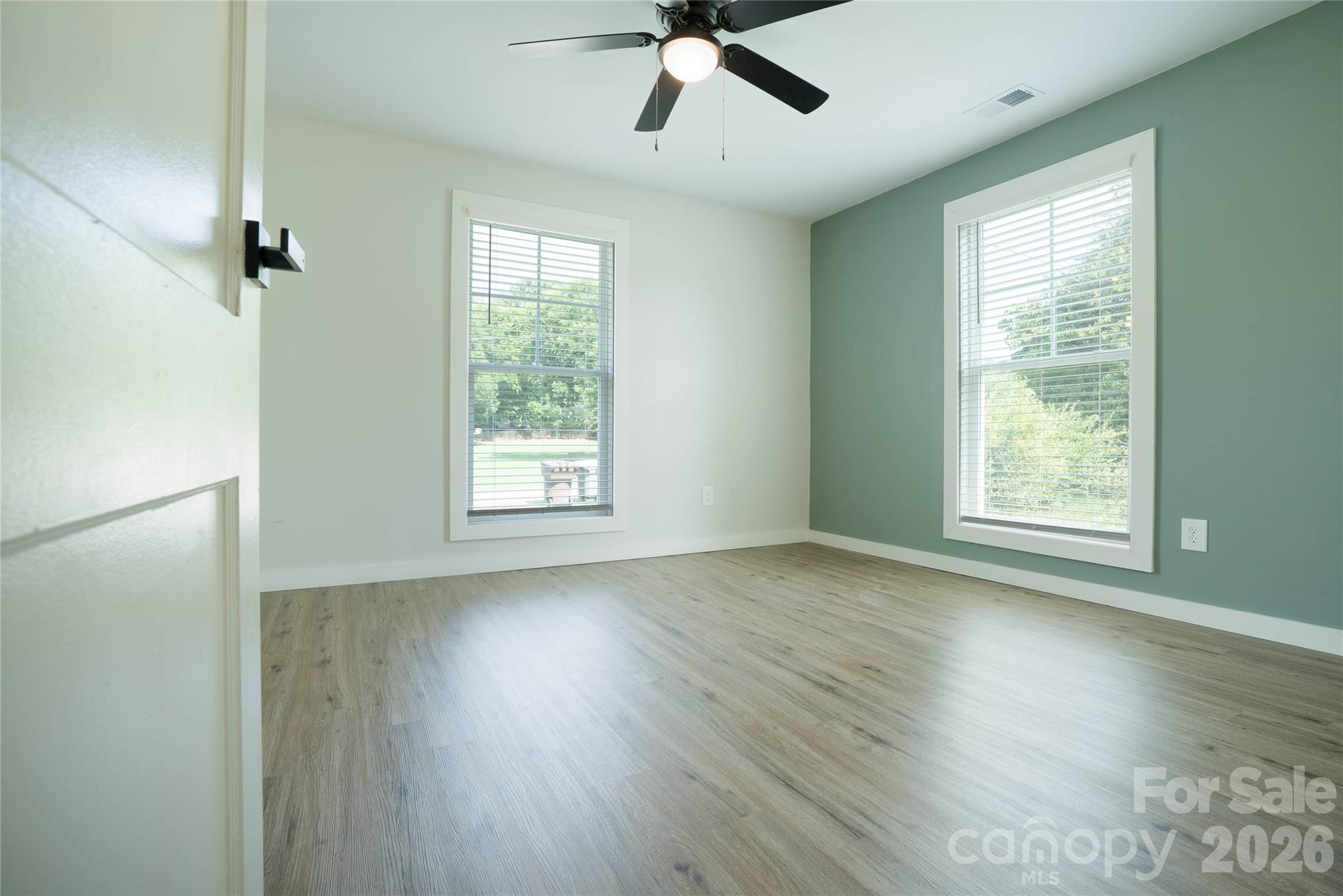 512 Florence Avenue Property Photo 15
