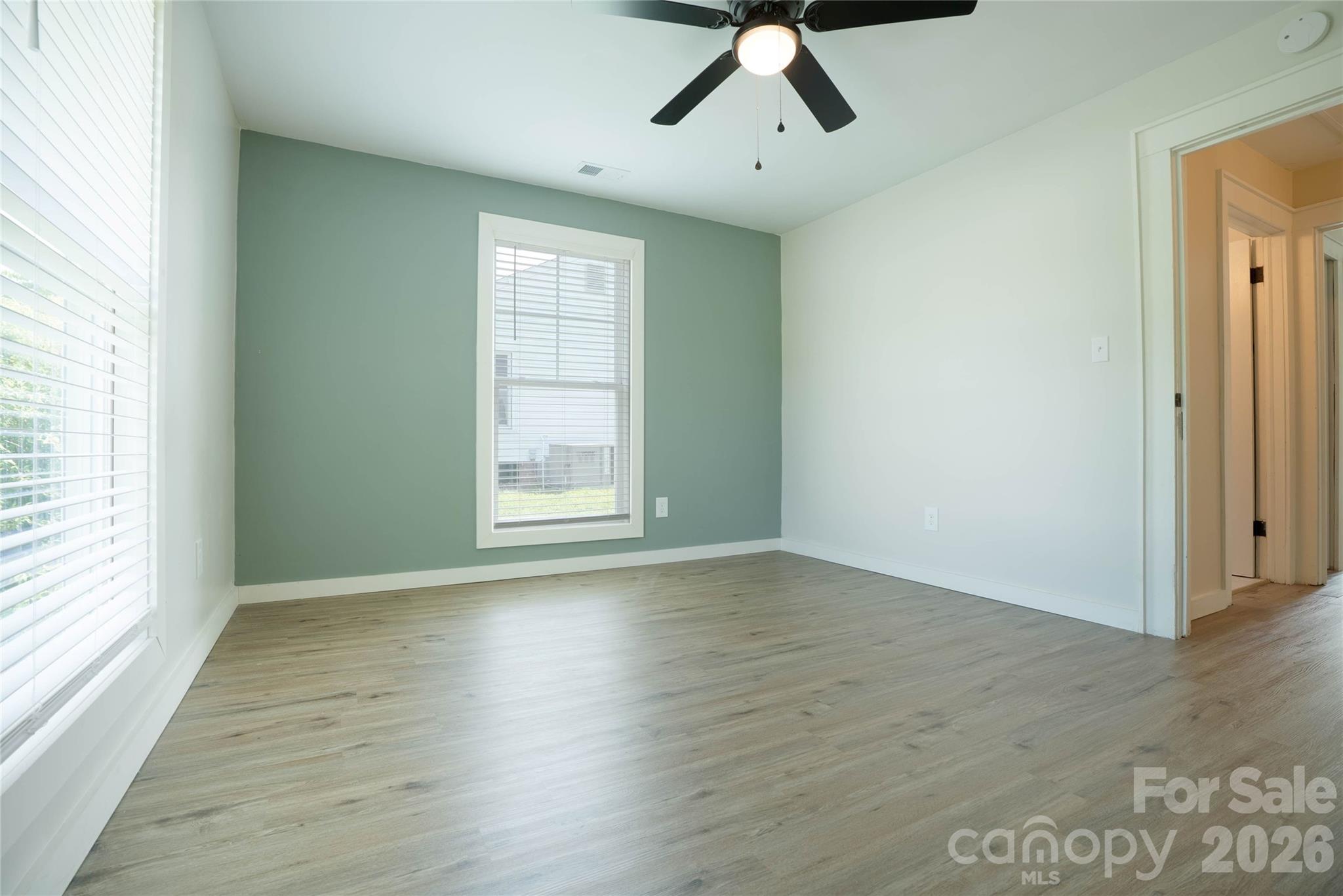 512 Florence Avenue Property Photo 16