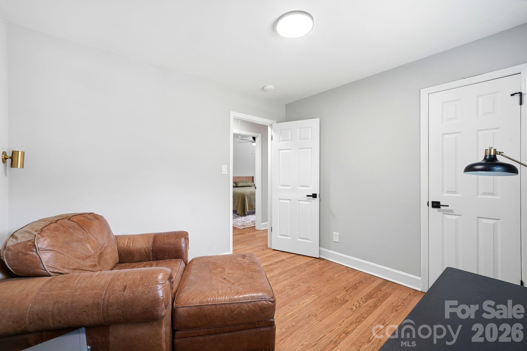 7552 Idlewild Road Property Photo 12