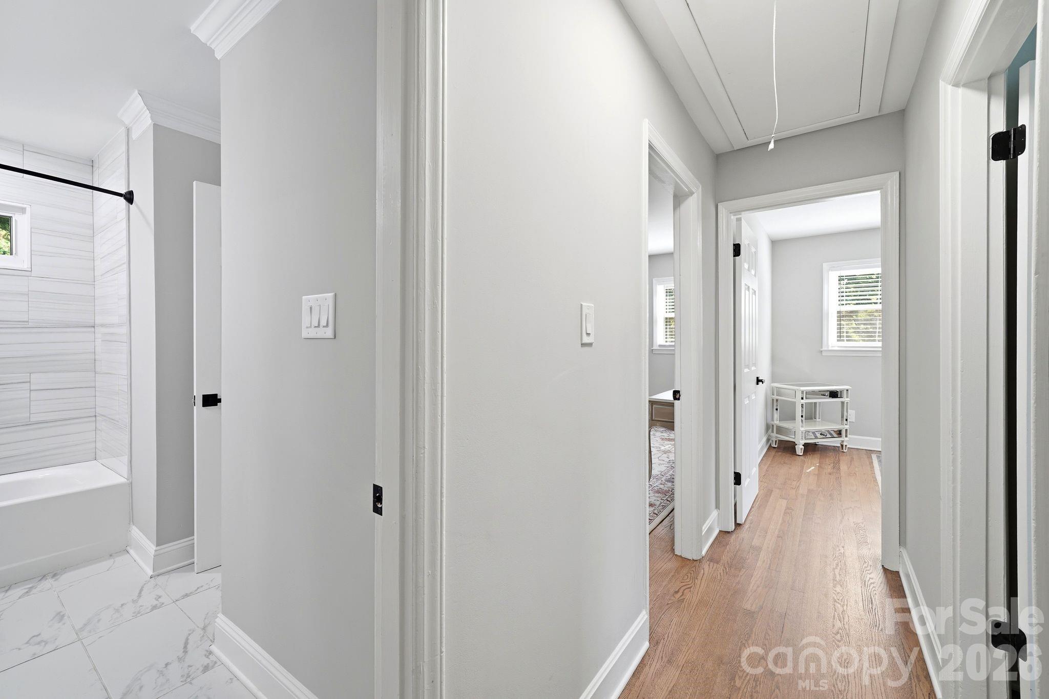 7552 Idlewild Road Property Photo 15