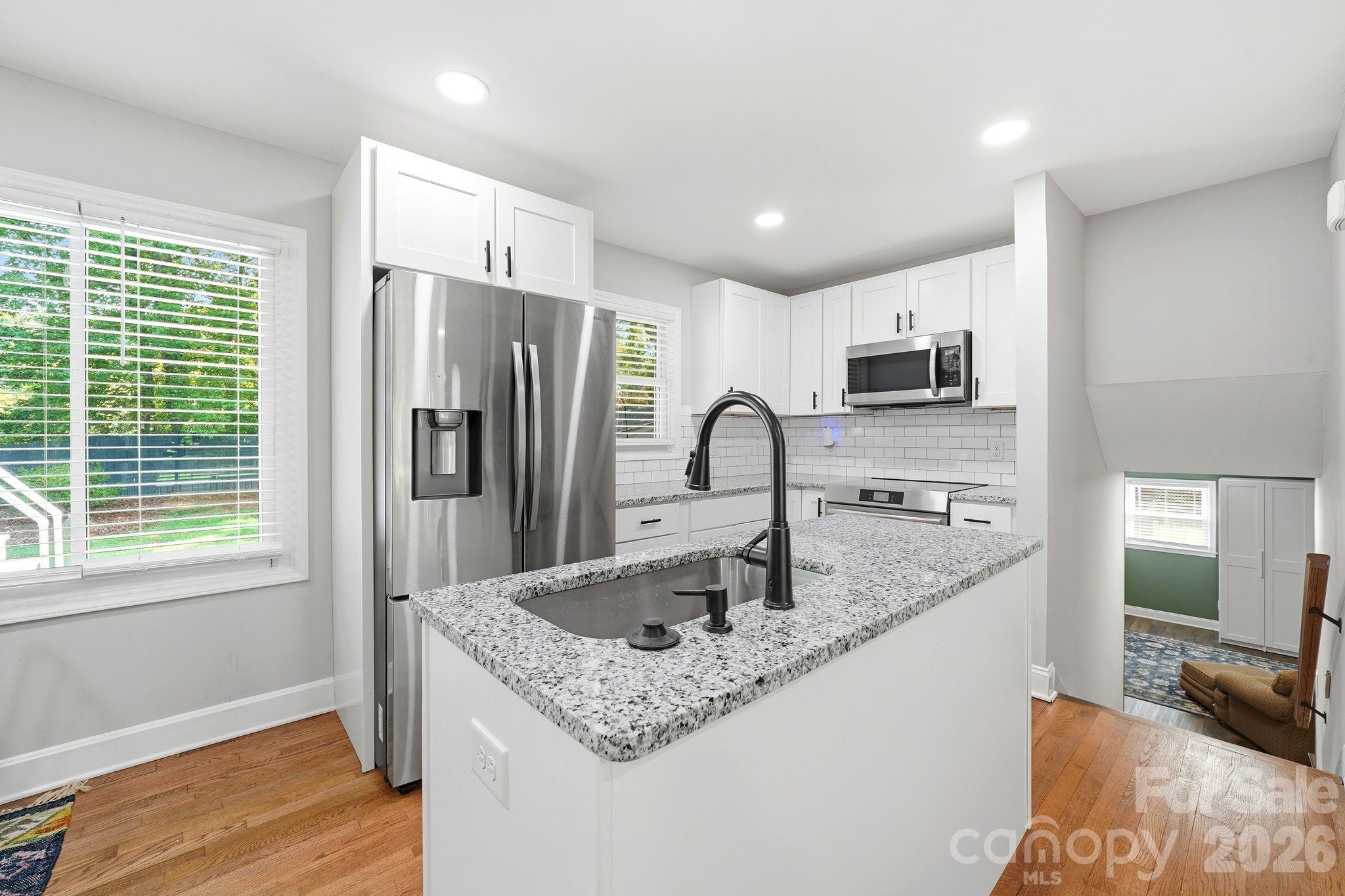 7552 Idlewild Road Property Photo 32