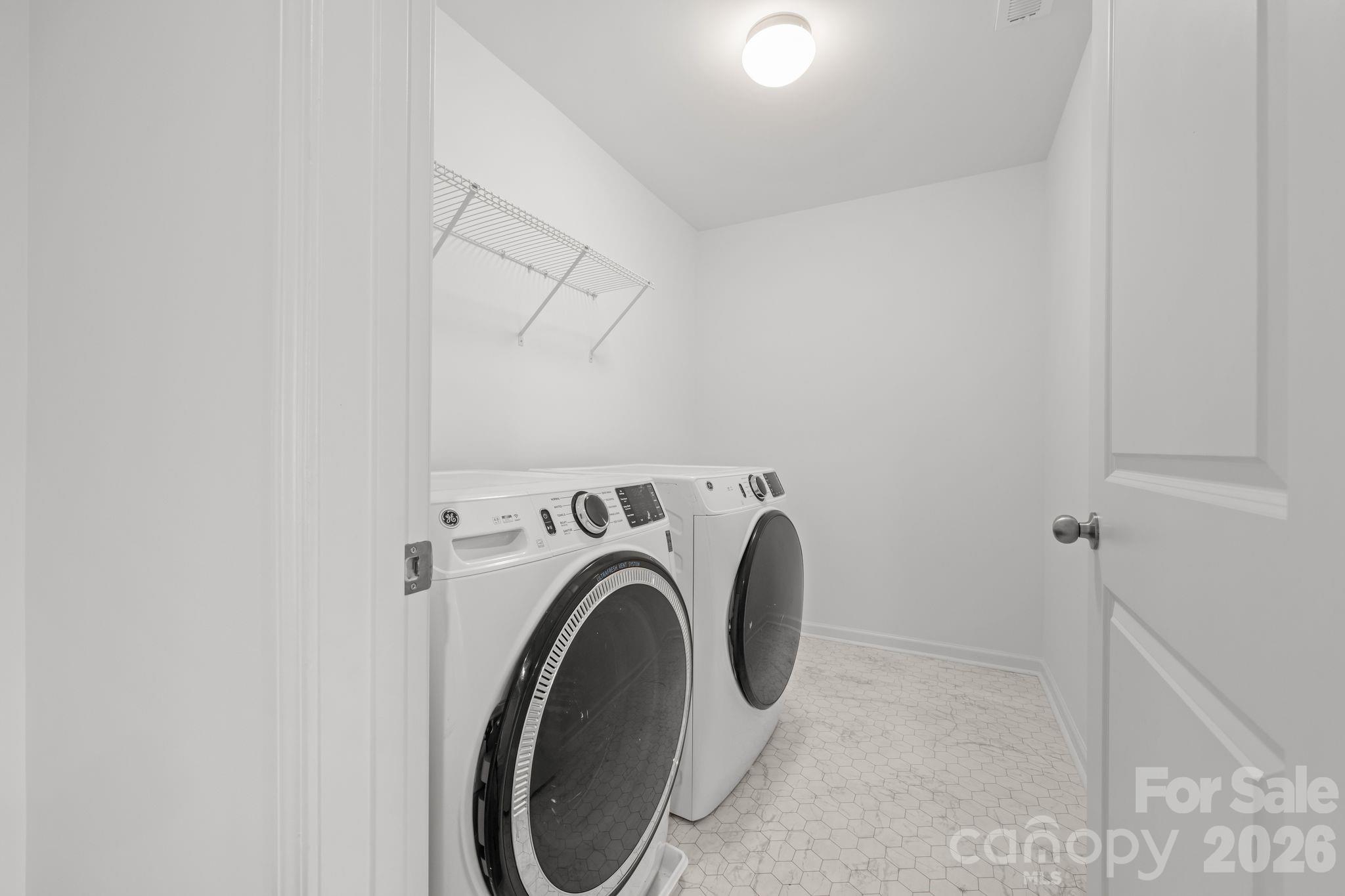 227 Redondo Drive Property Photo 24