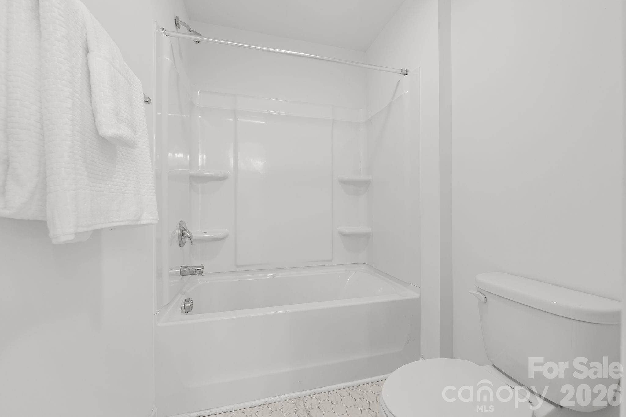 227 Redondo Drive Property Photo 27