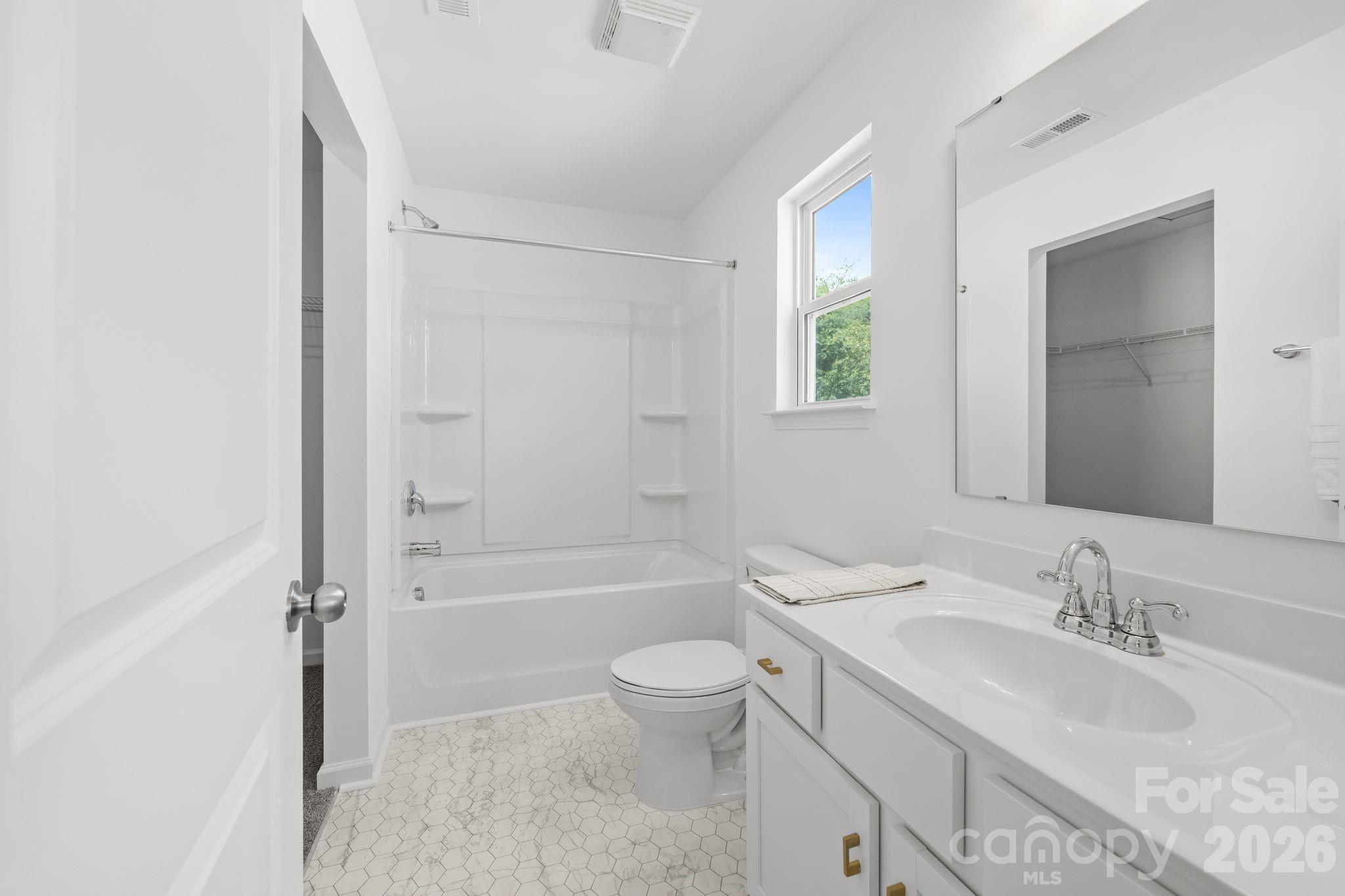 227 Redondo Drive Property Photo 30
