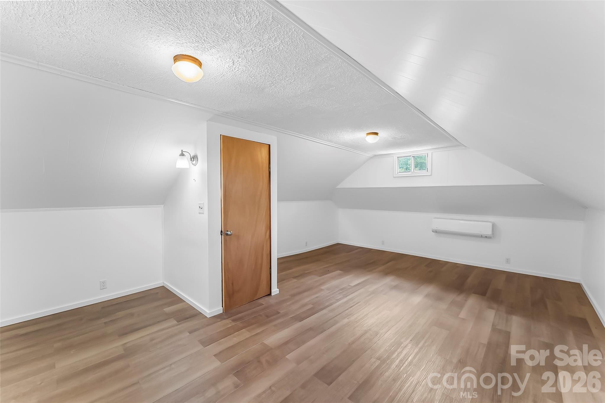 194 Virginia Drive Property Photo 14