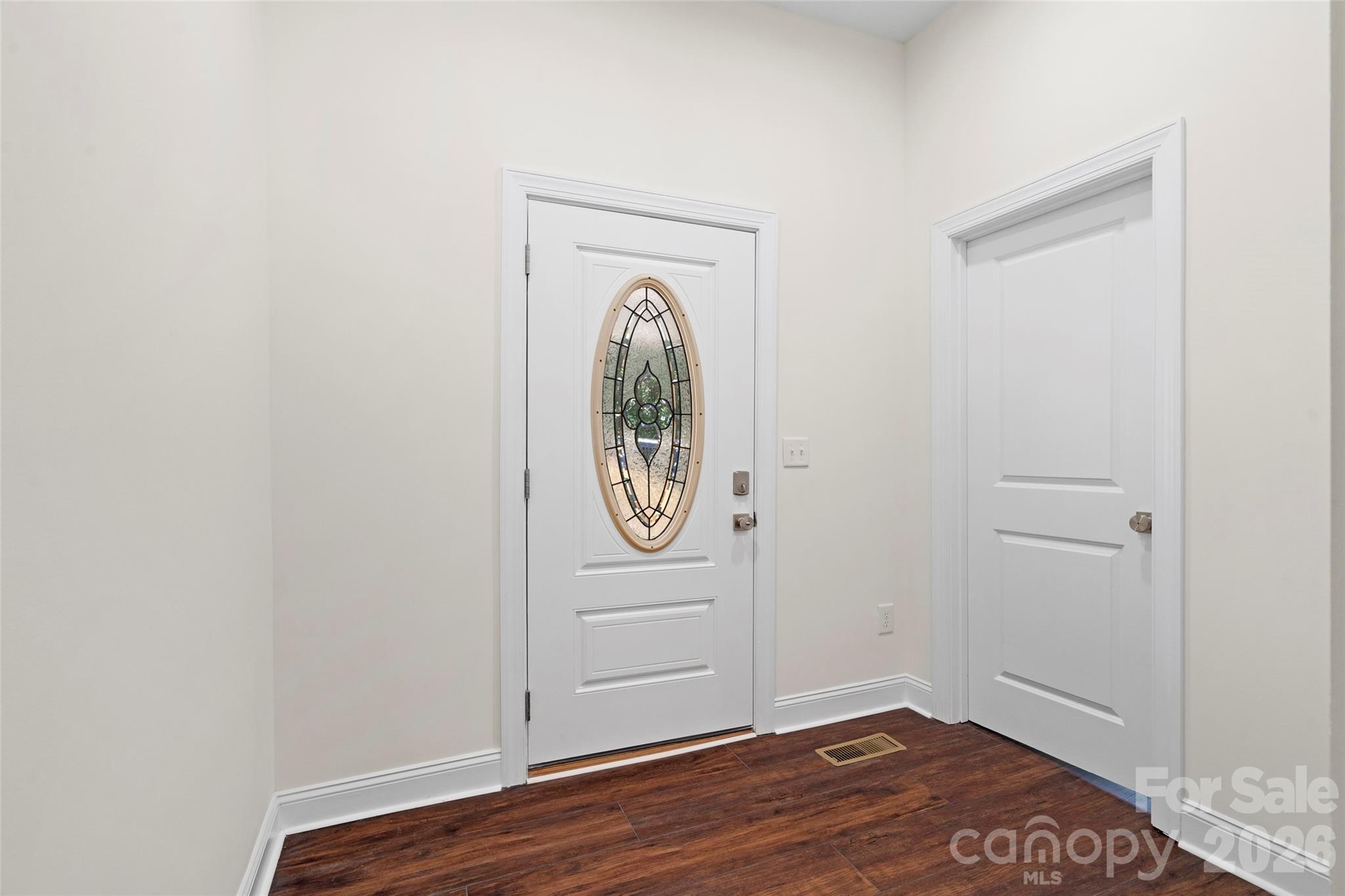 1820 N Hewitt Avenue Property Photo 9