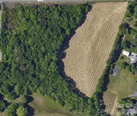 8321 Rocky River Road Property Photo 10