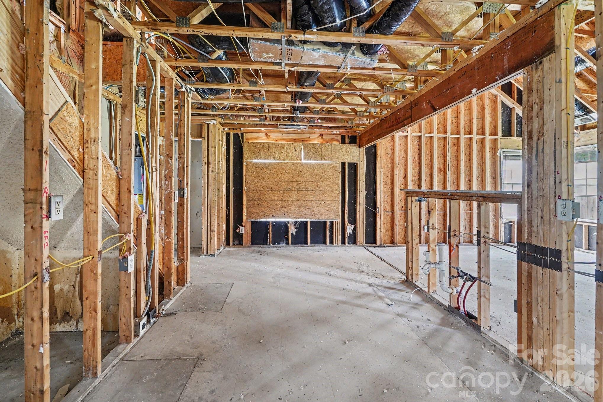 10411 Pickerel Lane Property Photo 4