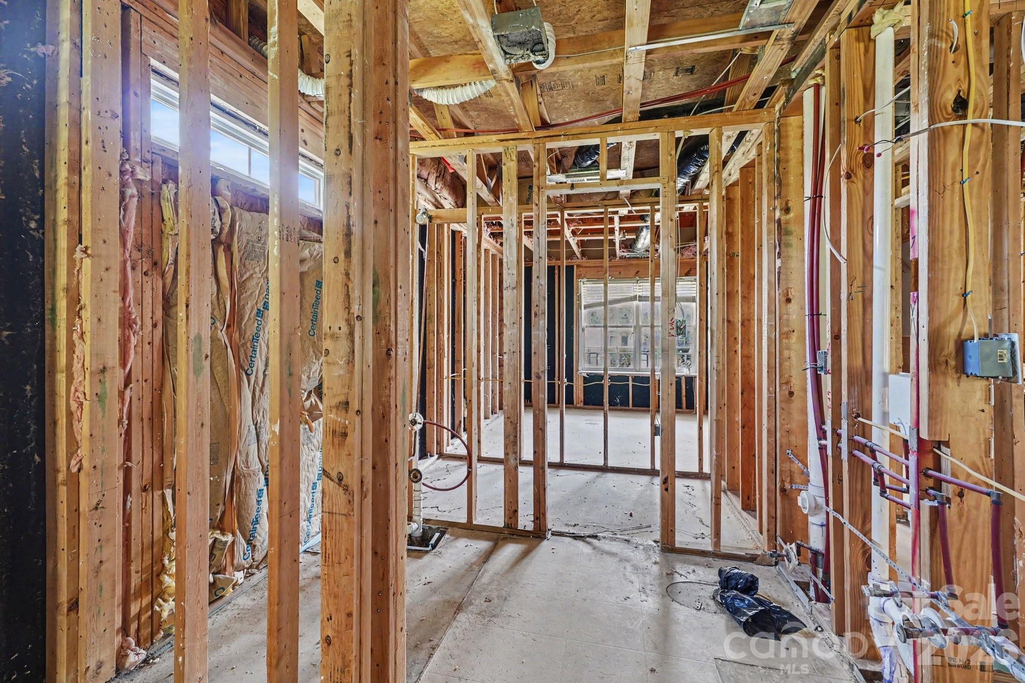 10411 Pickerel Lane Property Photo 7