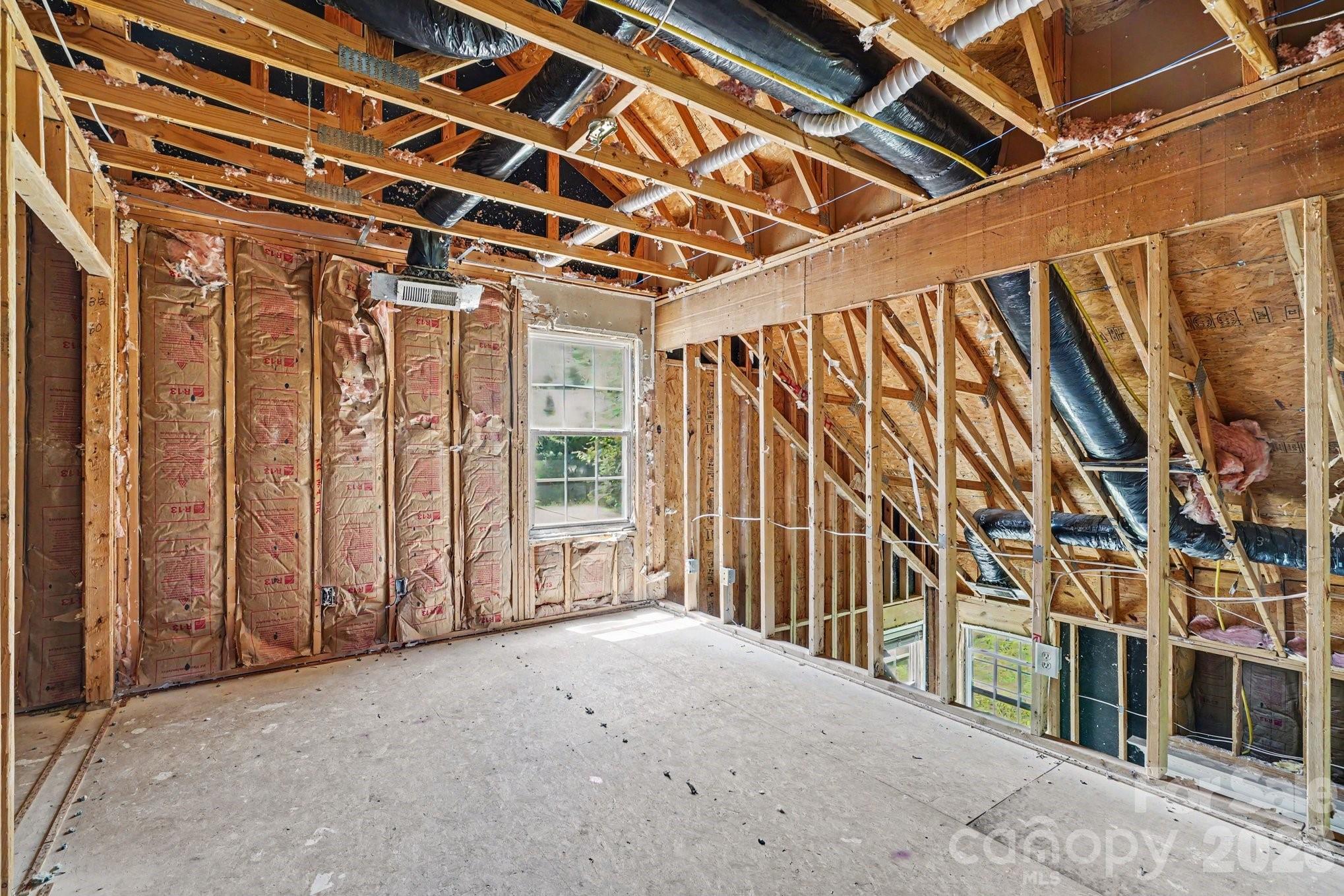 10411 Pickerel Lane Property Photo 11