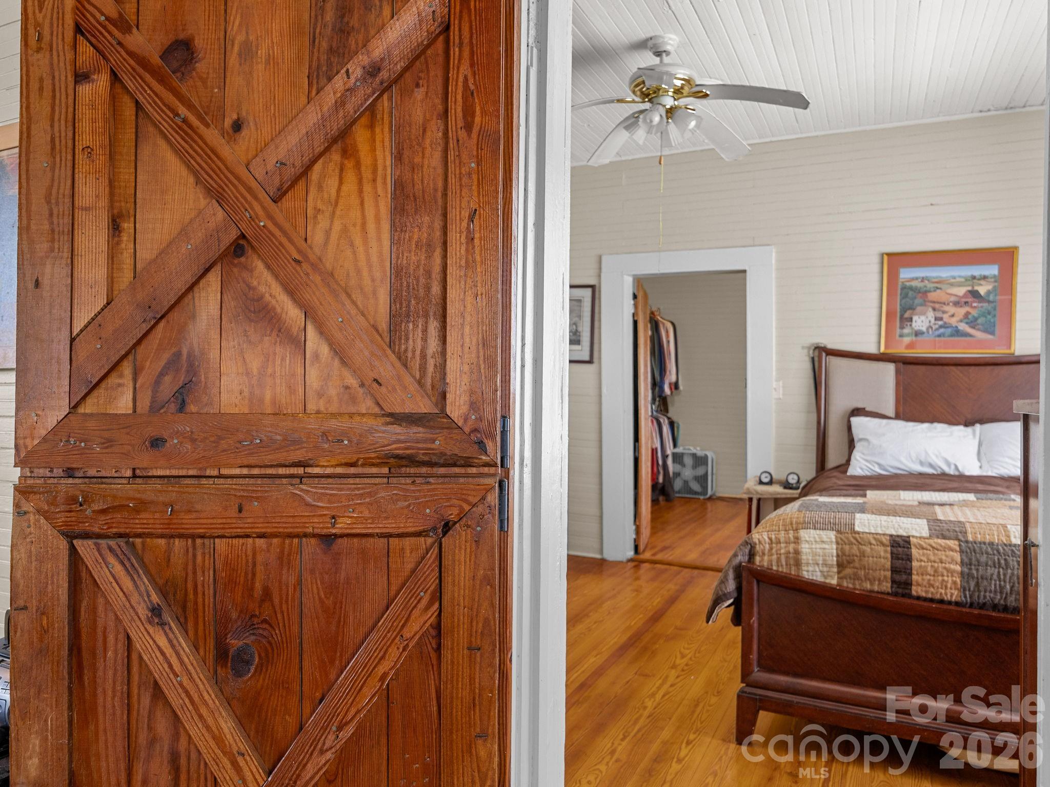 232 Blue Mountain Lane Property Photo 10
