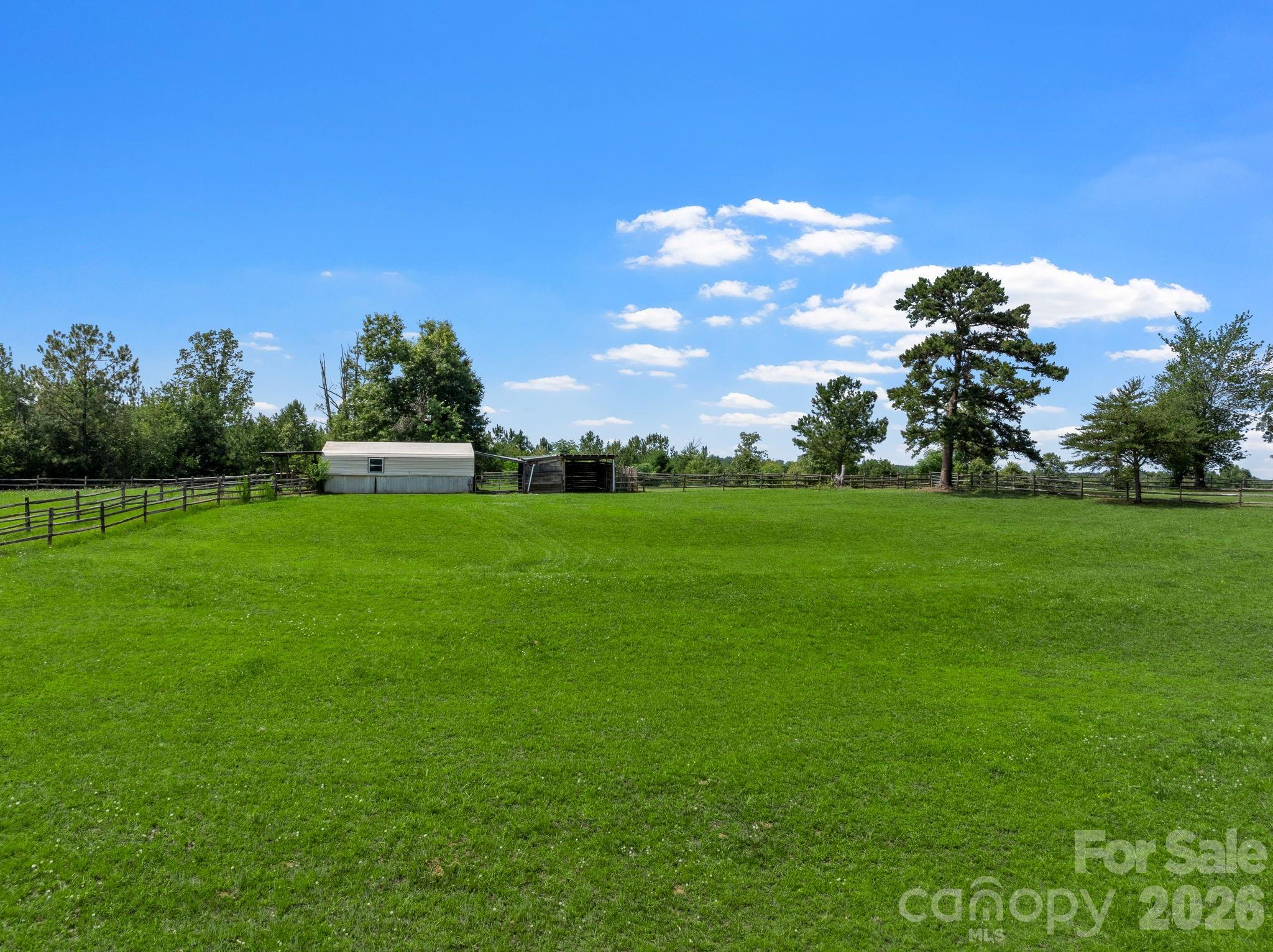 232 Blue Mountain Lane Property Photo 24