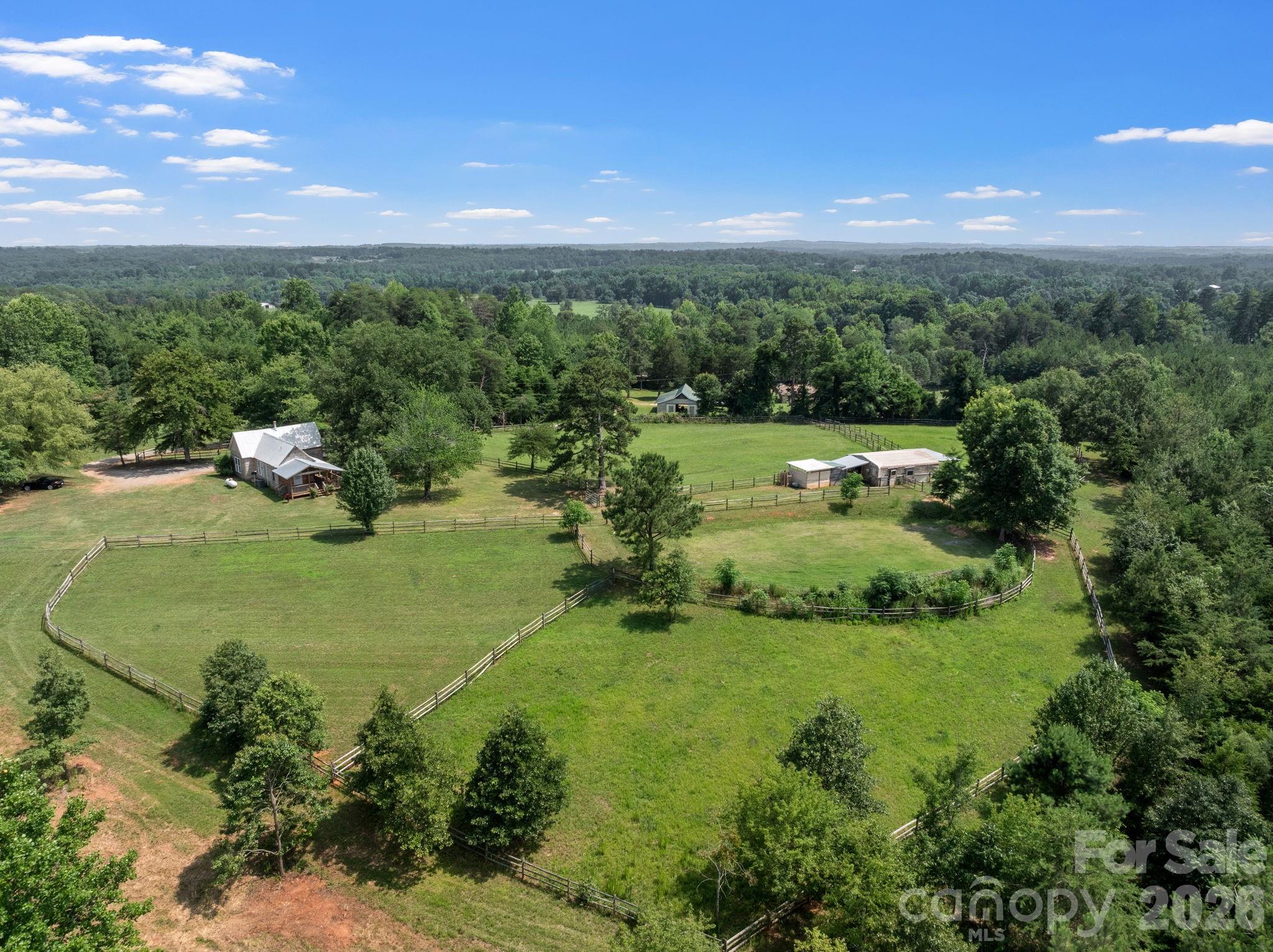 232 Blue Mountain Lane Property Photo 26