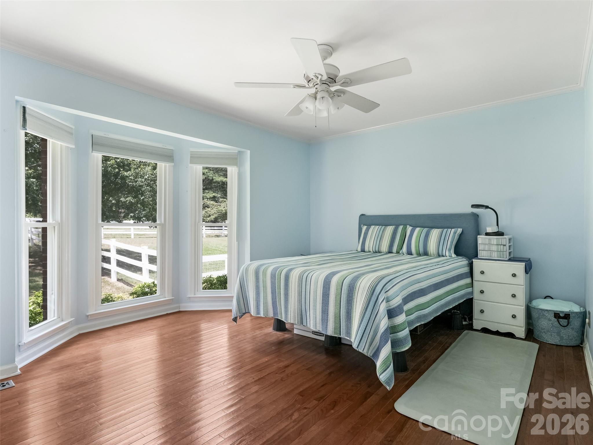 9476 Man O War Road 9 & 14 Property Photo 15