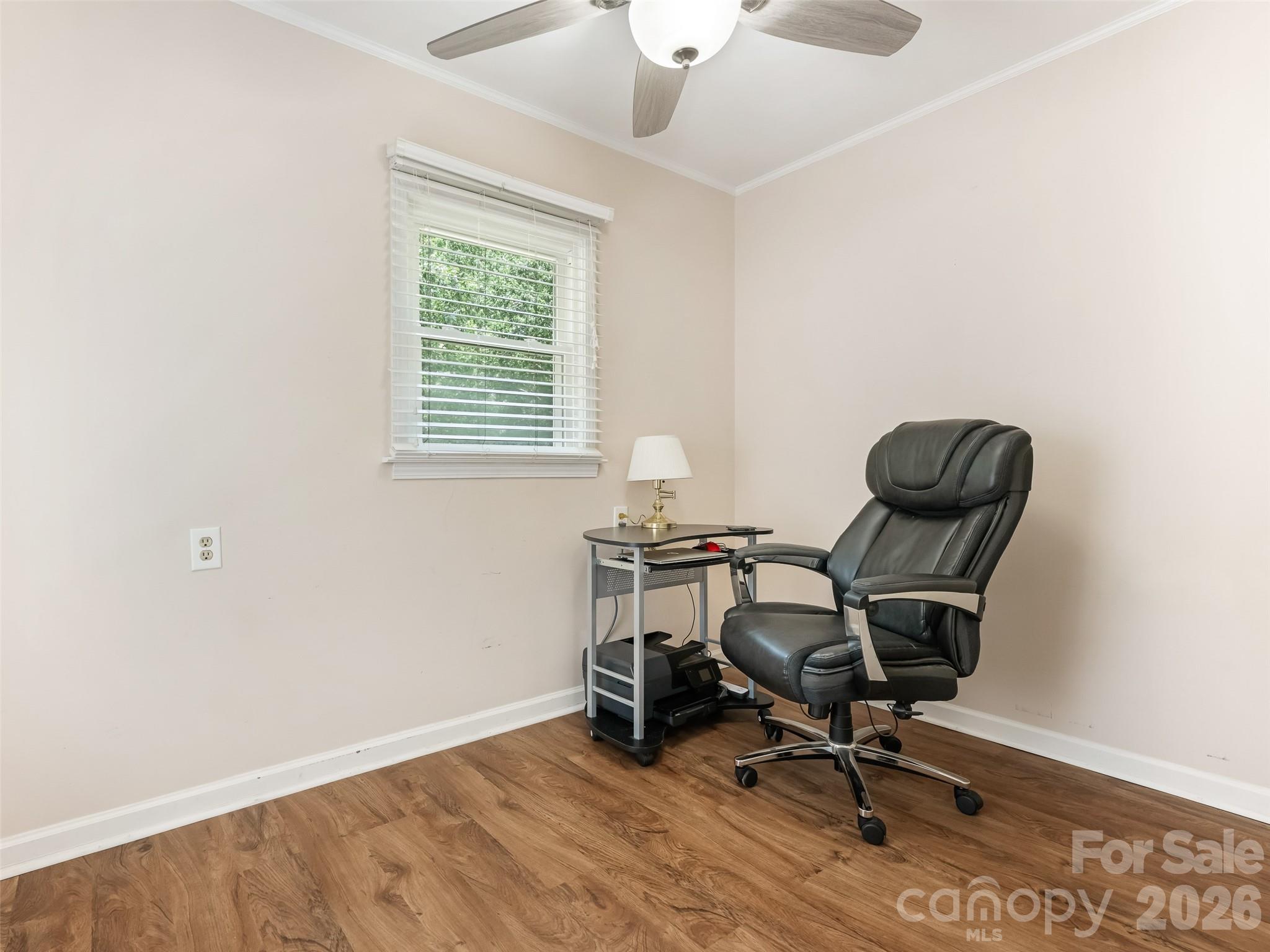 9476 Man O War Road 9 & 14 Property Photo 16