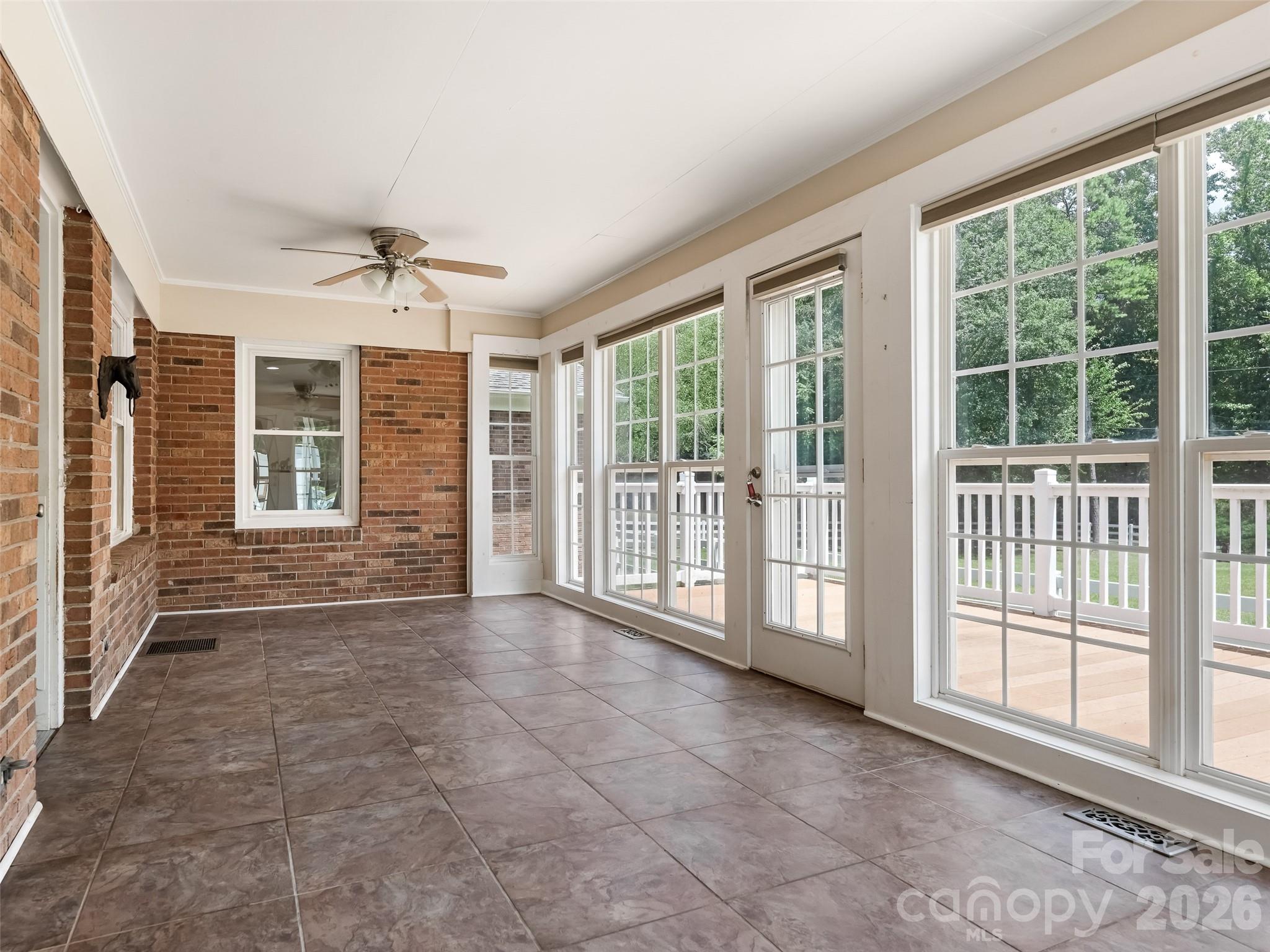 9476 Man O War Road 9 & 14 Property Photo 20