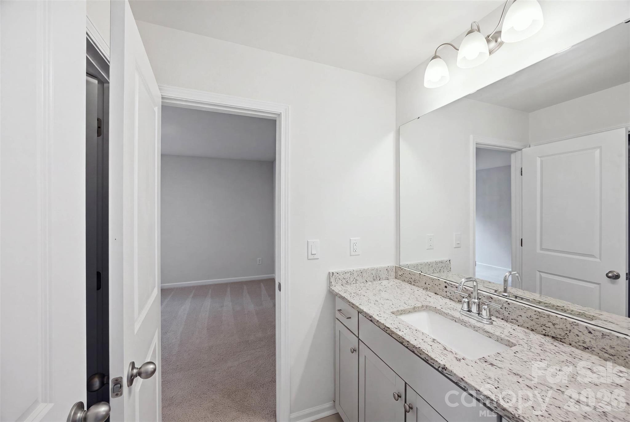 1410 Emma Lane Property Photo 28