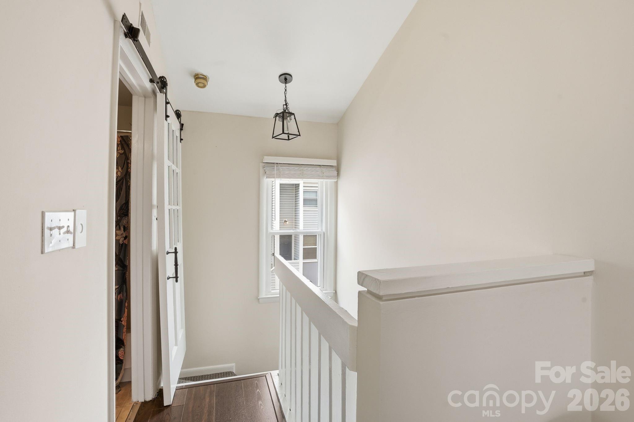 721 N Poplar Street 1 Property Photo 14
