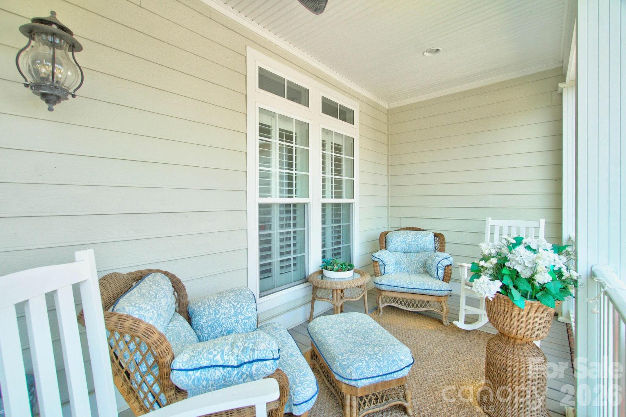 504 Sea Vista Lane 139 Property Photo 5