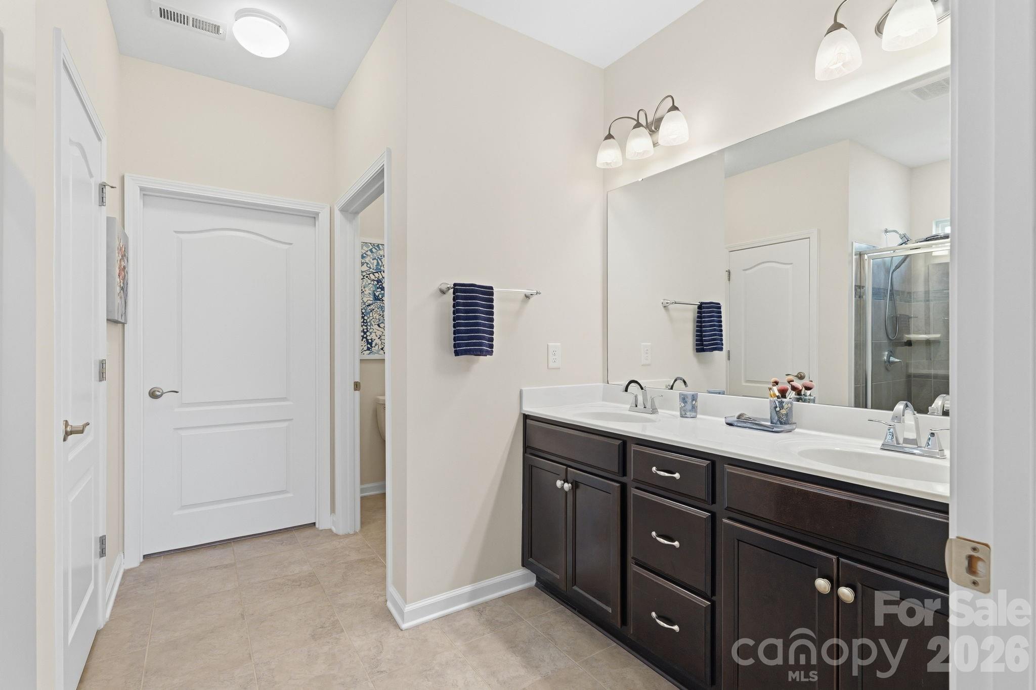 5005 Big Bend Drive Property Photo 8