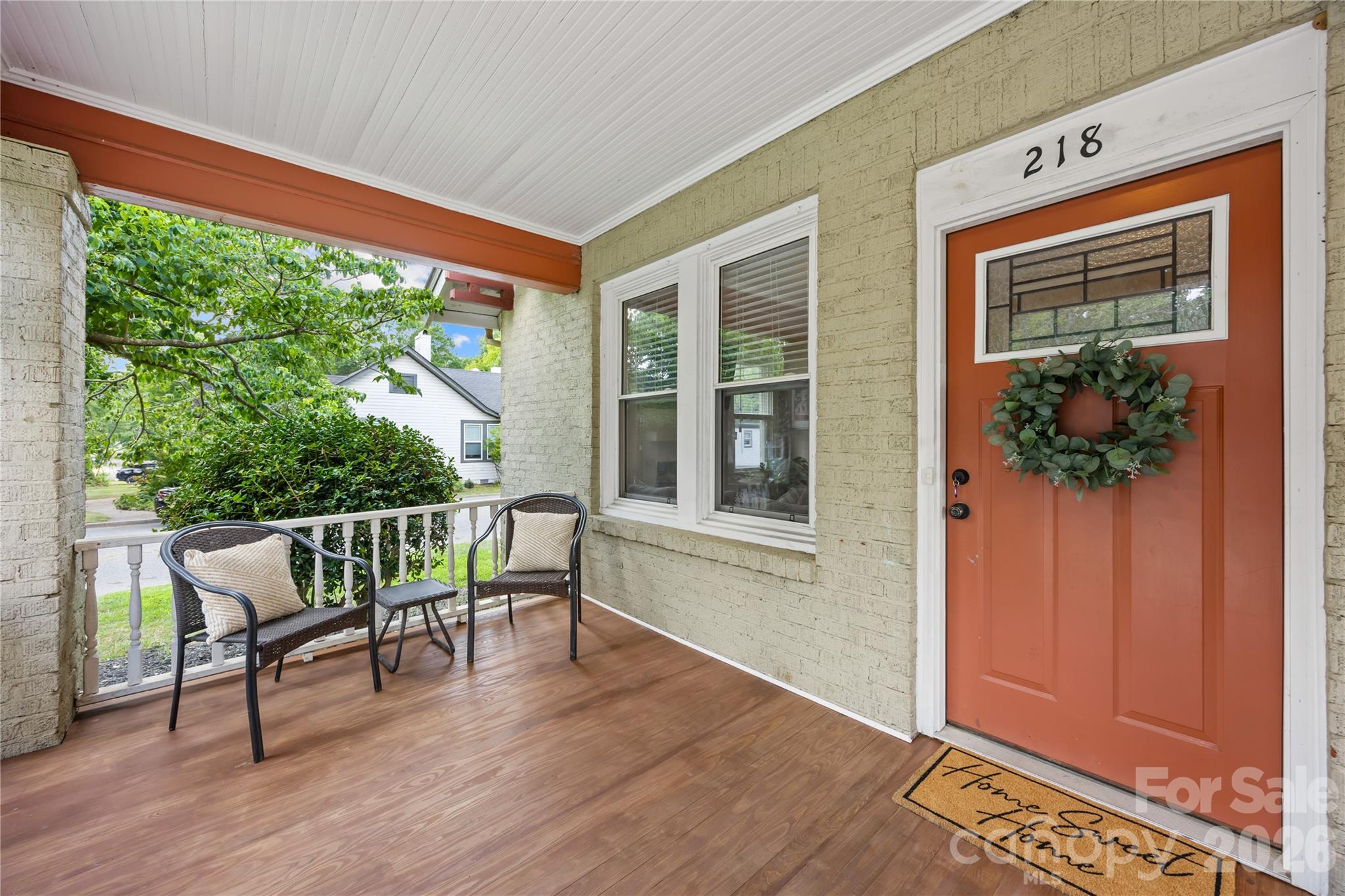 218 Winburn Street Property Photo 2