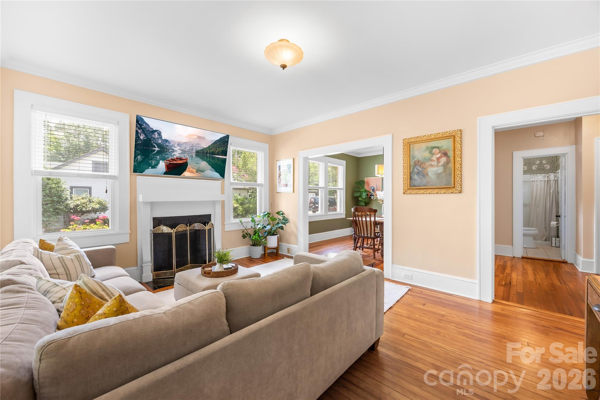 218 Winburn Street Property Photo 6