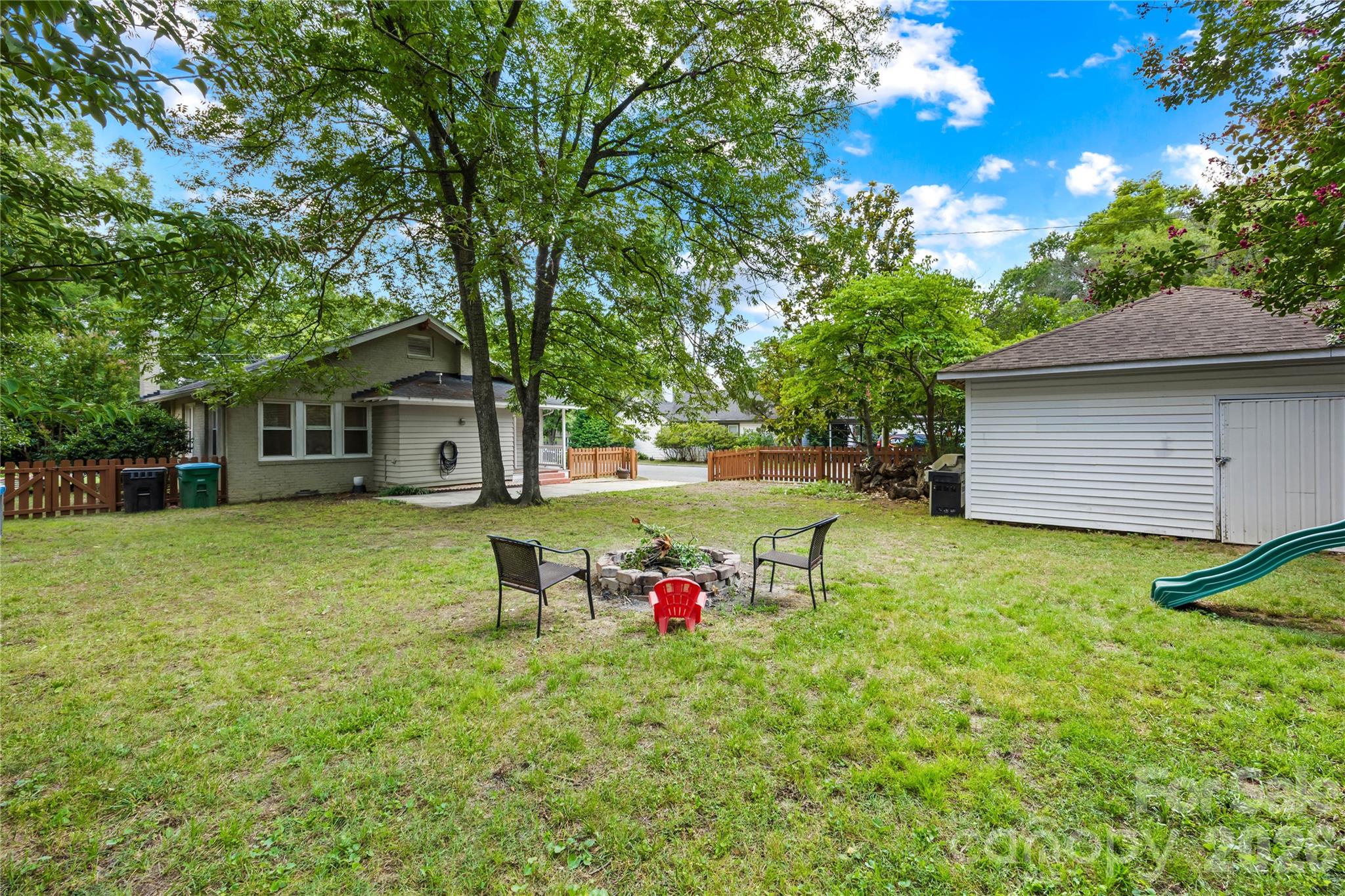 218 Winburn Street Property Photo 23