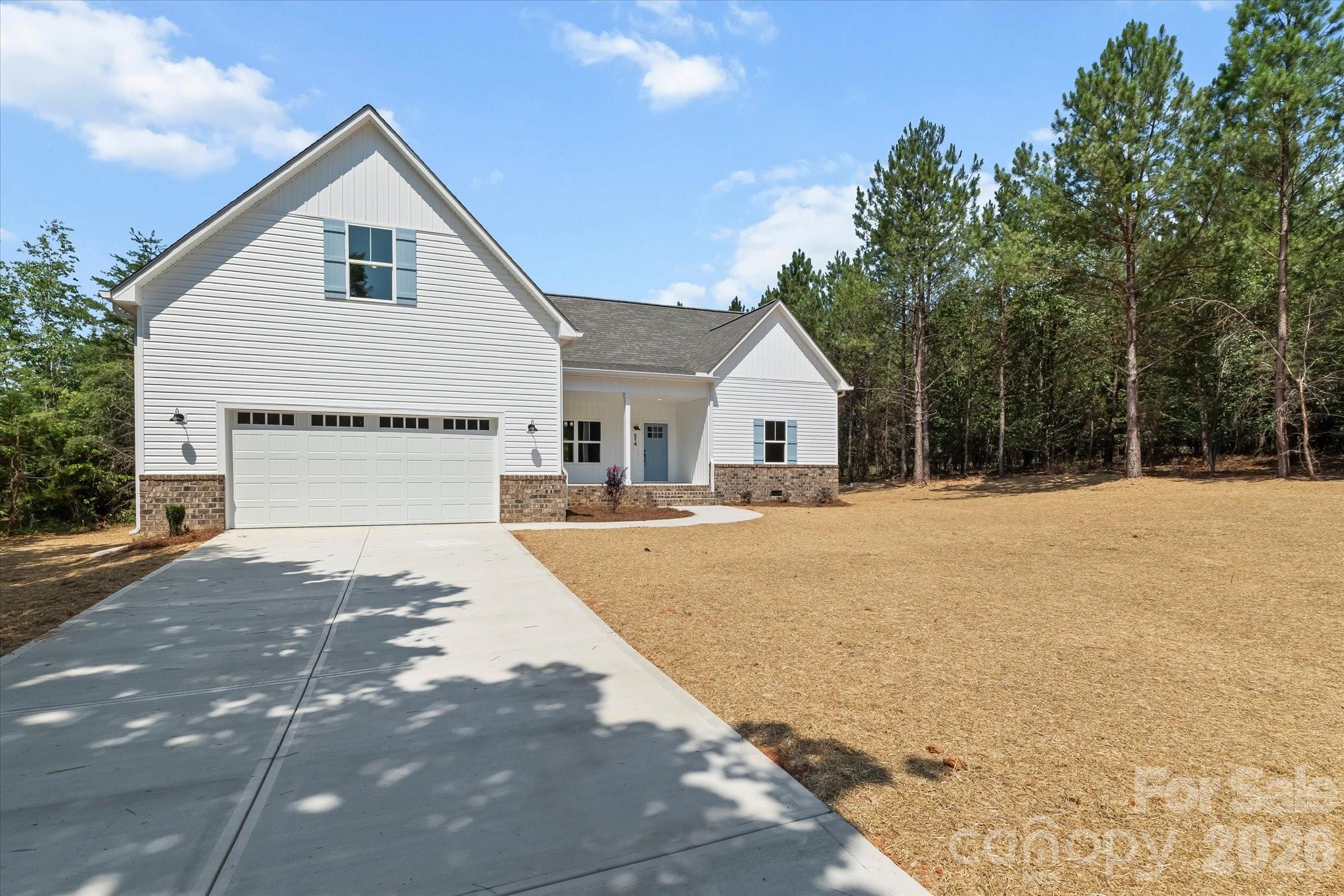 214 Lockhard Circle Property Photo 6