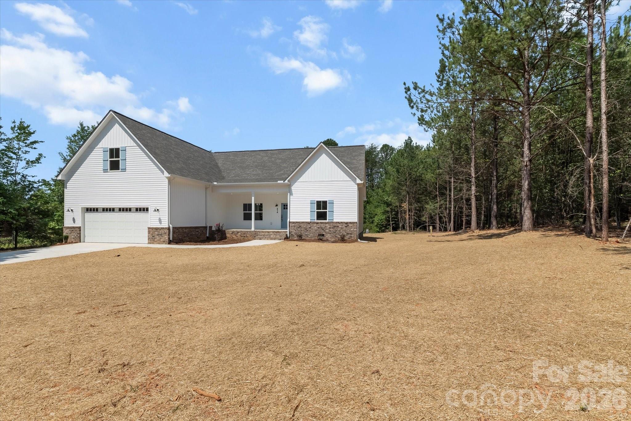 214 Lockhard Circle Property Photo 7