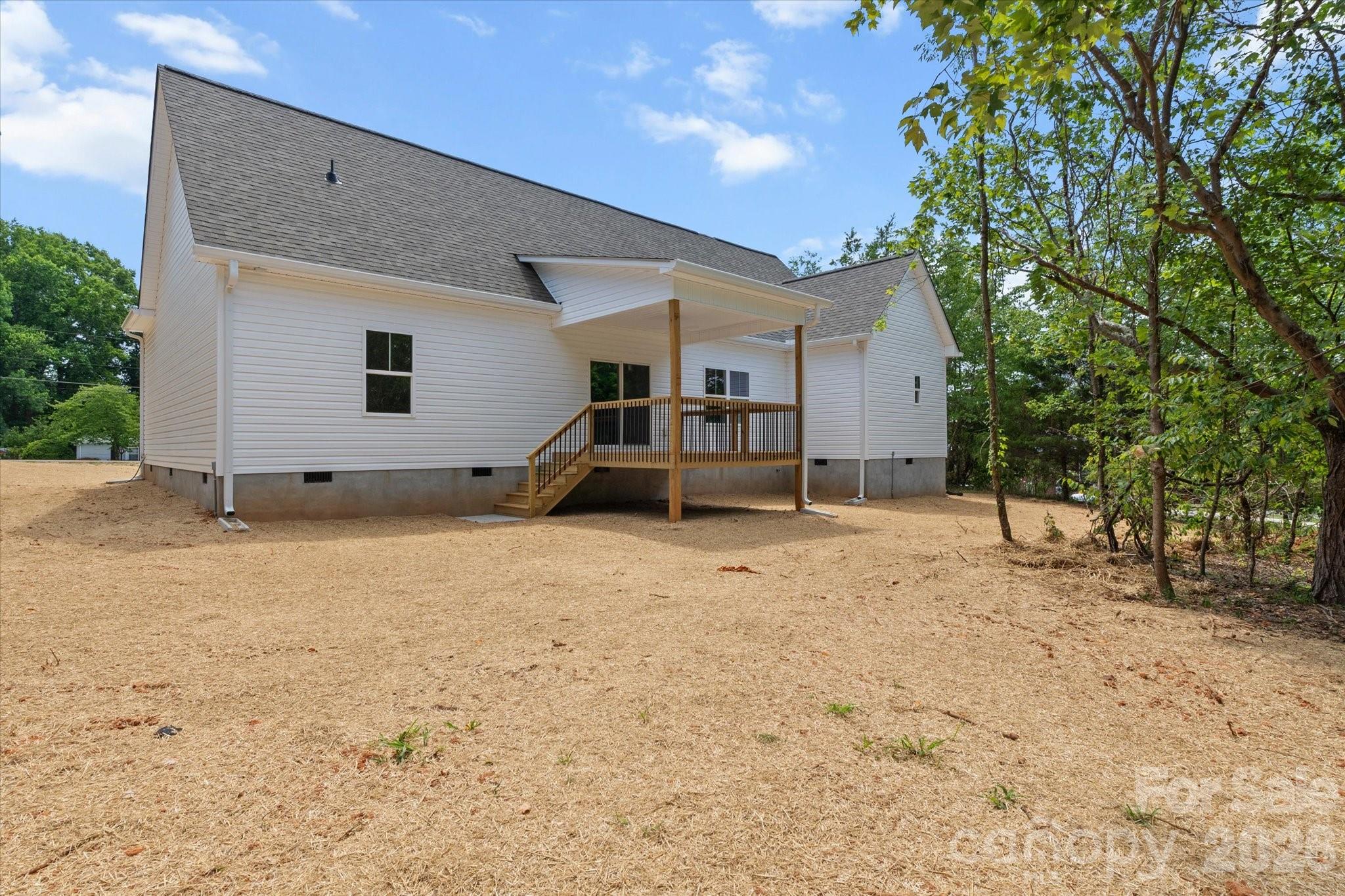214 Lockhard Circle Property Photo 9