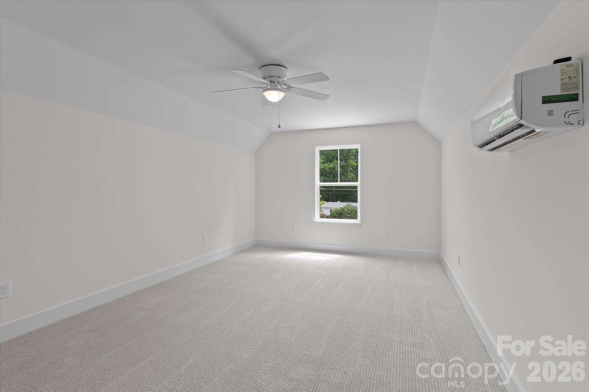 214 Lockhard Circle Property Photo 32