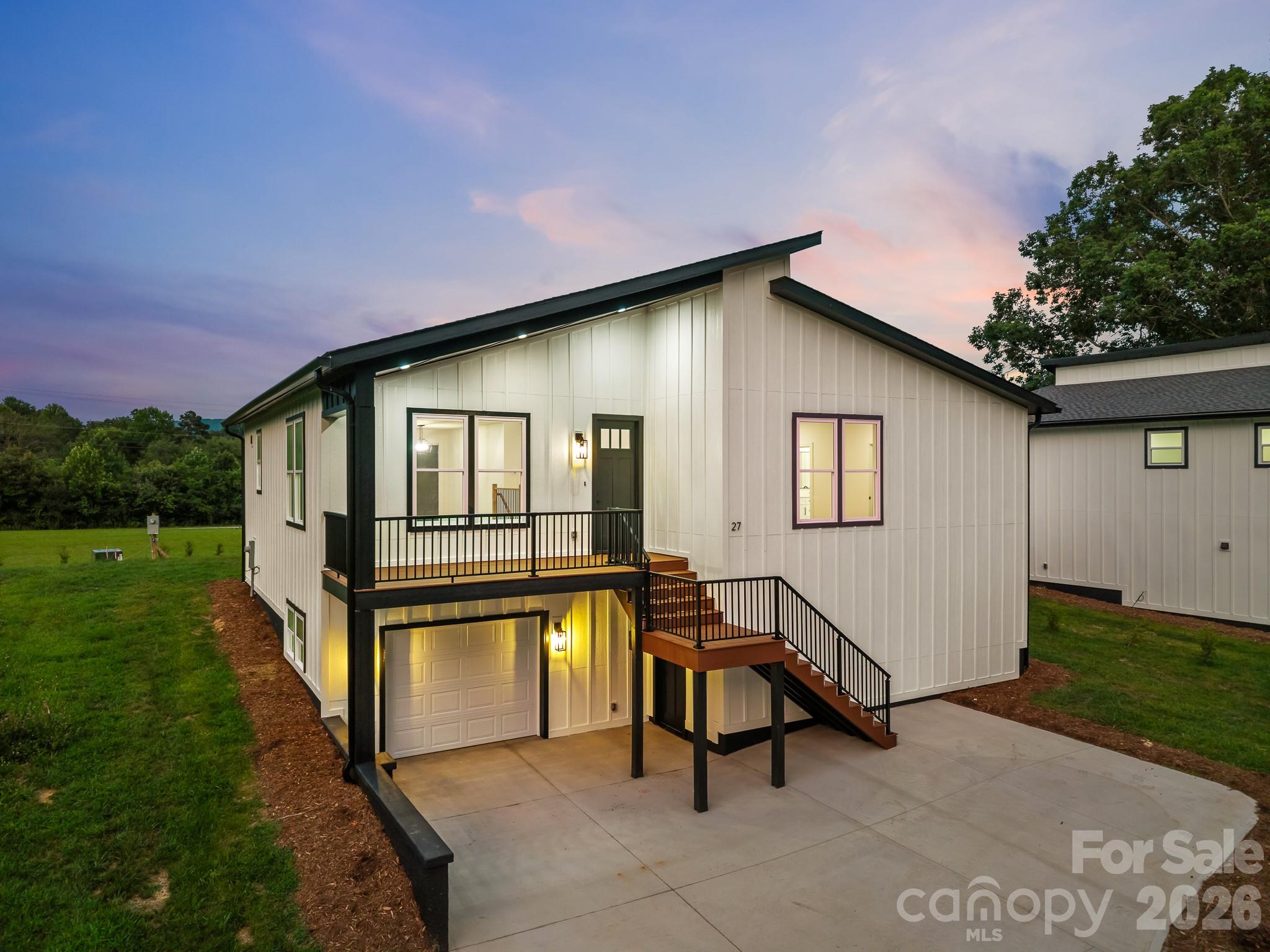 27 Klimovych Road Property Photo 2