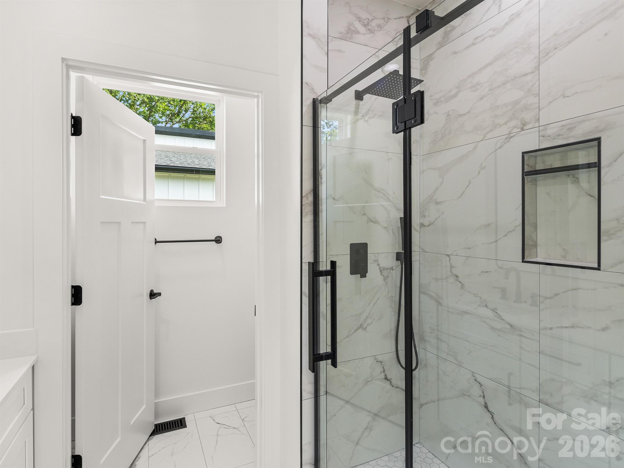 27 Klimovych Road Property Photo 22